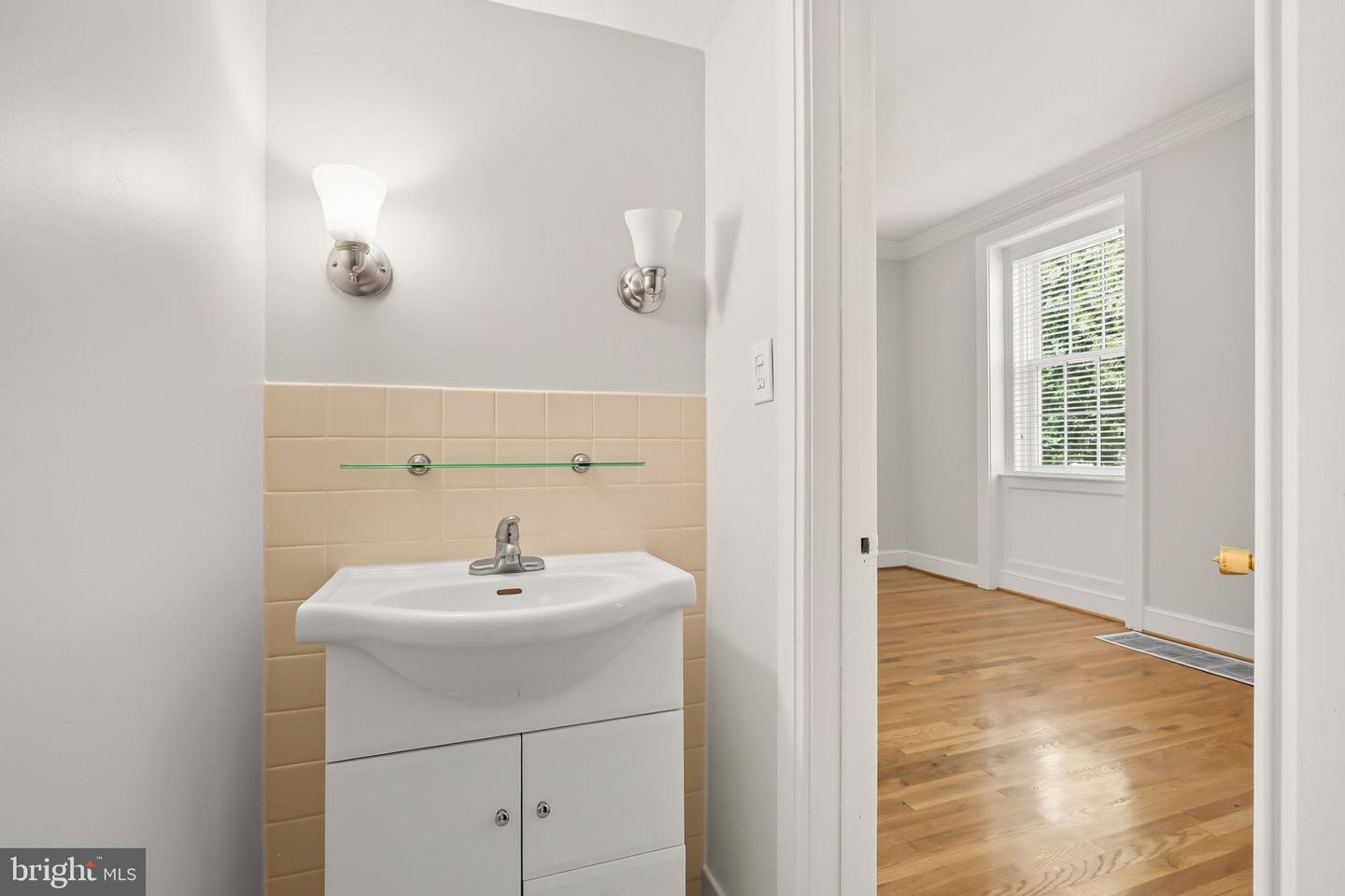 1317 4TH ST SW, WASHINGTON, District Of Columbia 20024, 4 Bedrooms Bedrooms, ,4 BathroomsBathrooms,Residential,For sale,1317 4TH ST SW,DCDC2211998 MLS # DCDC2211998 1317 4TH ST SW, WASHINGTON, District Of Columbia 20024, 4 Bedrooms Bedrooms, ,4 BathroomsBathrooms,Residential,For sale,1317 4TH ST SW,DCDC2211998 MLS # DCDC2211998