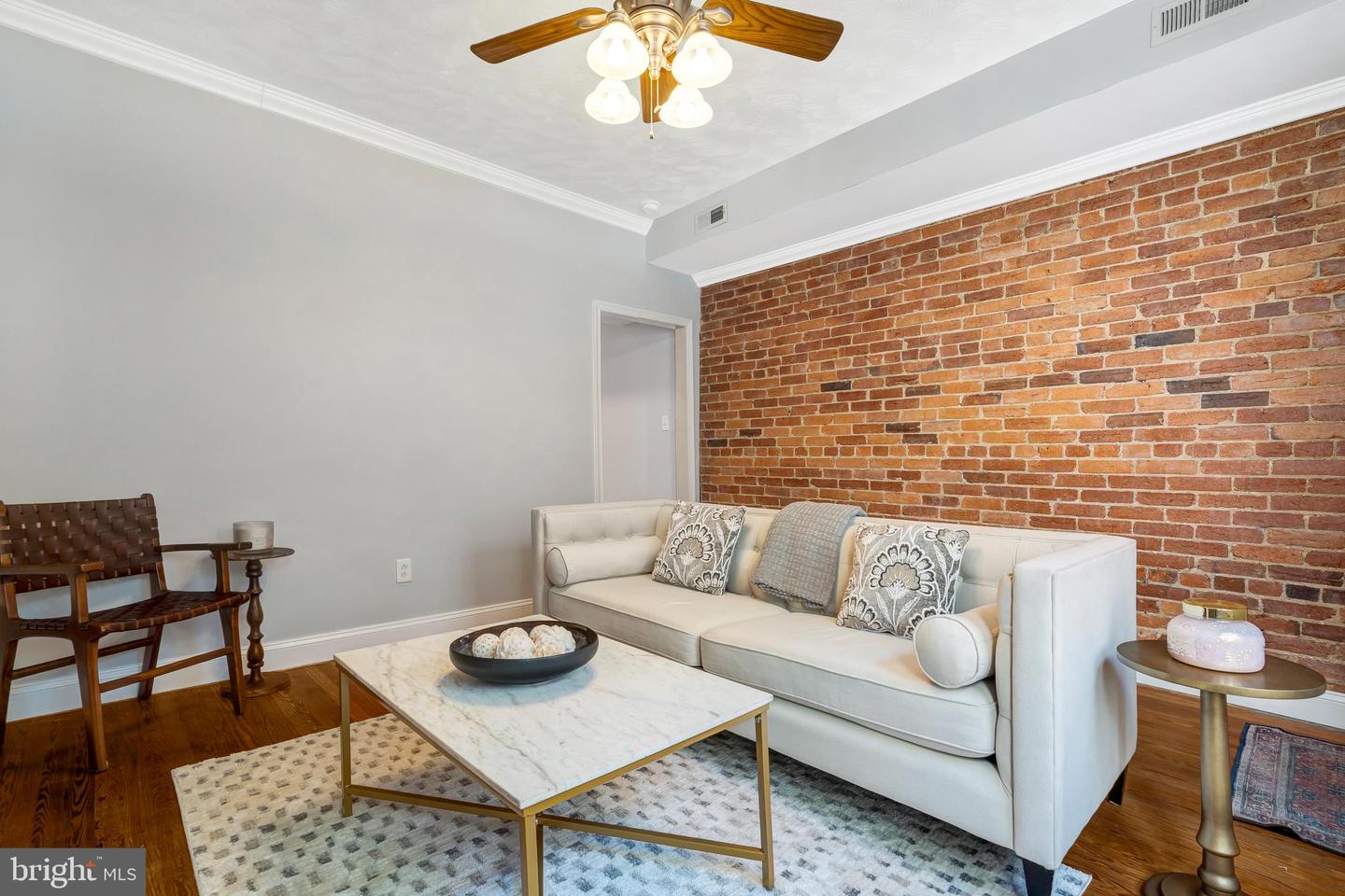 913 4TH ST NE, WASHINGTON, District Of Columbia 20002, 2 Bedrooms Bedrooms, ,1 BathroomBathrooms,Residential,For sale,913 4TH ST NE,DCDC2213162 MLS # DCDC2213162