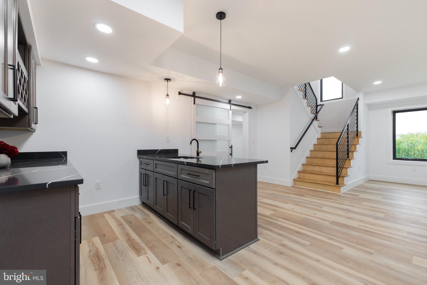 12816 FURNACE MOUNTAIN RD, LOVETTSVILLE, Virginia 20180, 5 Bedrooms Bedrooms, 10 Rooms Rooms,4 BathroomsBathrooms,Residential,For sale,12816 FURNACE MOUNTAIN RD,VALO2103654 MLS # VALO2103654