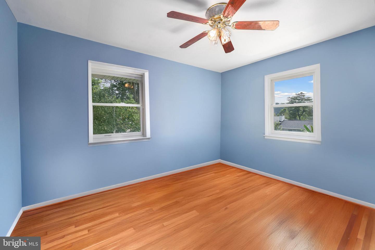 5513 HINTON ST, SPRINGFIELD, Virginia 22151, 4 Bedrooms Bedrooms, ,2 BathroomsBathrooms,Residential,For sale,5513 HINTON ST,VAFX2260112 MLS # VAFX2260112
