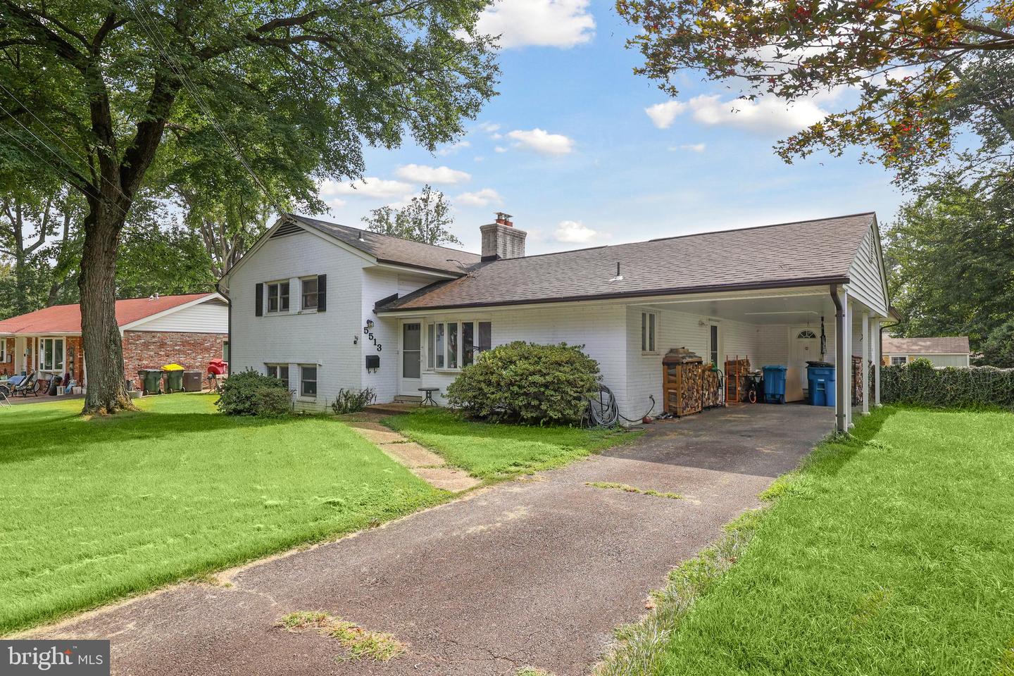 5513 HINTON ST, SPRINGFIELD, Virginia 22151, 4 Bedrooms Bedrooms, ,2 BathroomsBathrooms,Residential,For sale,5513 HINTON ST,VAFX2260112 MLS # VAFX2260112