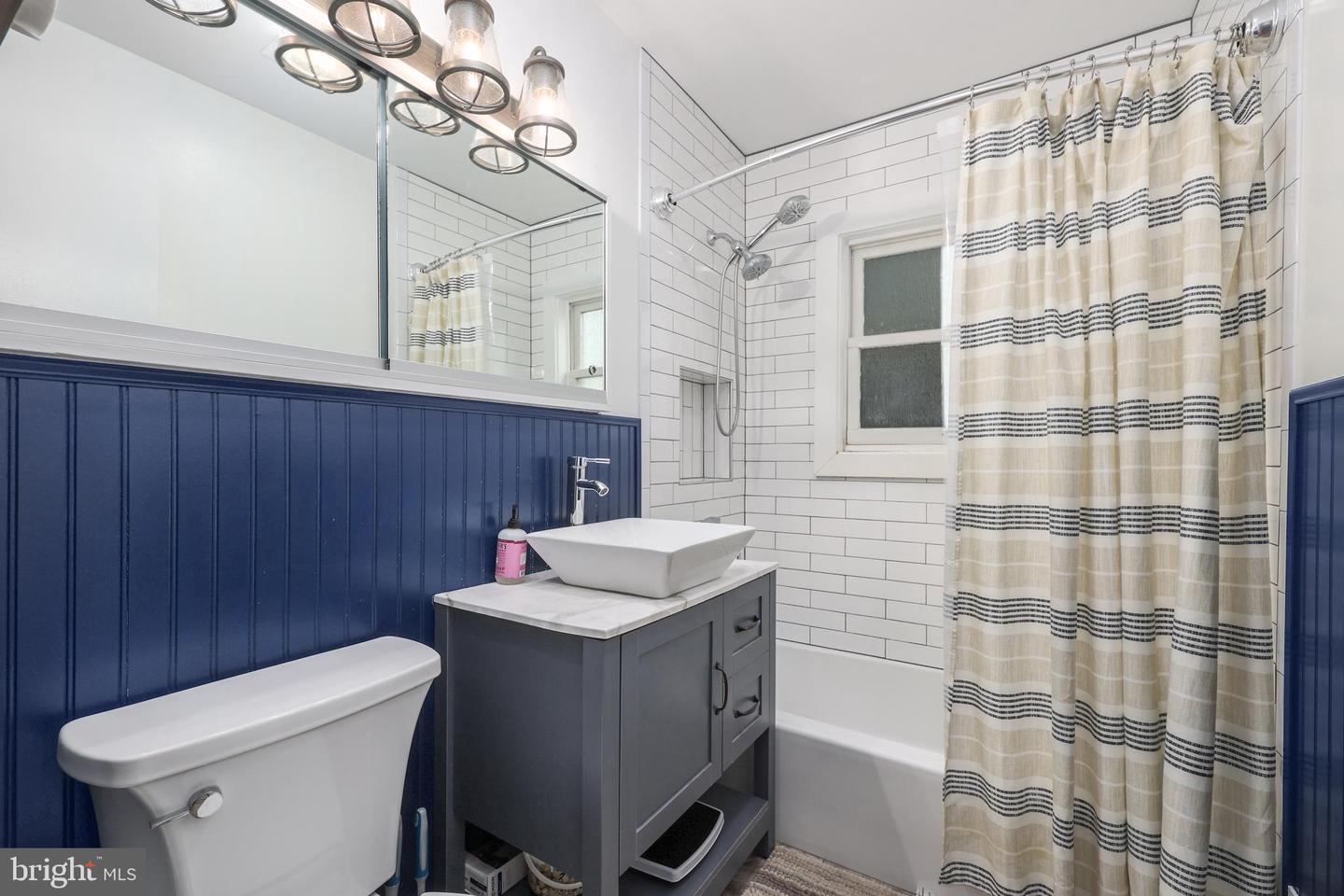 5513 HINTON ST, SPRINGFIELD, Virginia 22151, 4 Bedrooms Bedrooms, ,2 BathroomsBathrooms,Residential,For sale,5513 HINTON ST,VAFX2260112 MLS # VAFX2260112