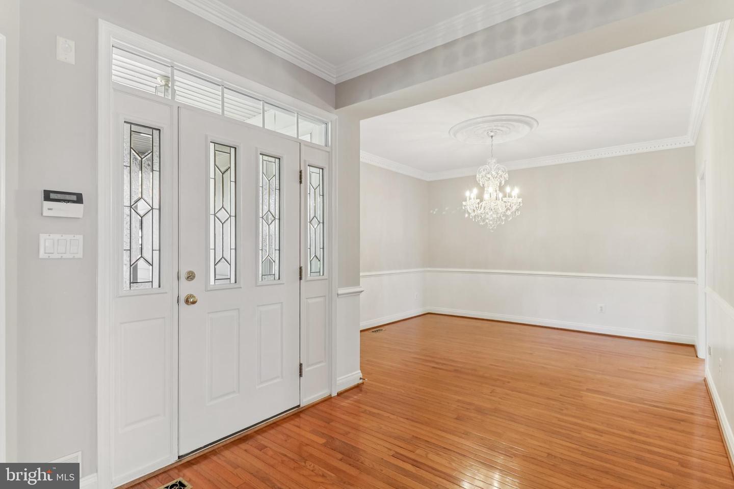 6824 DERBY RUN WAY, GAINESVILLE, Virginia 20155, 3 Bedrooms Bedrooms, ,3 BathroomsBathrooms,Residential,For sale,6824 DERBY RUN WAY,VAPW2101182 MLS # VAPW2101182