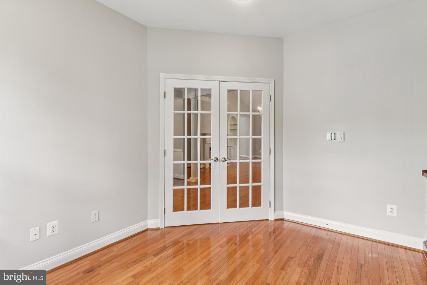 6824 DERBY RUN WAY, GAINESVILLE, Virginia 20155, 3 Bedrooms Bedrooms, ,3 BathroomsBathrooms,Residential,For sale,6824 DERBY RUN WAY,VAPW2101182 MLS # VAPW2101182