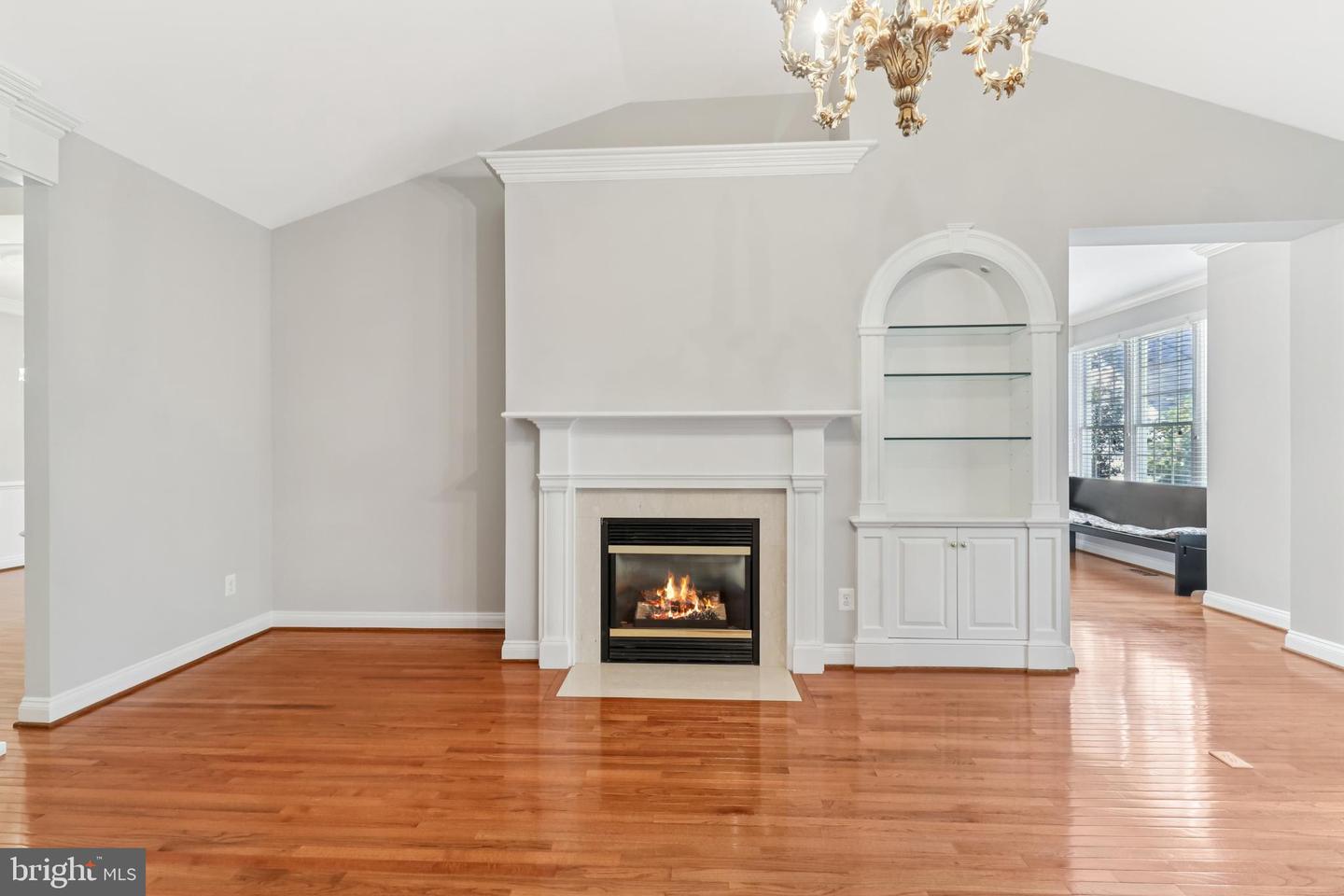 6824 DERBY RUN WAY, GAINESVILLE, Virginia 20155, 3 Bedrooms Bedrooms, ,3 BathroomsBathrooms,Residential,For sale,6824 DERBY RUN WAY,VAPW2101182 MLS # VAPW2101182