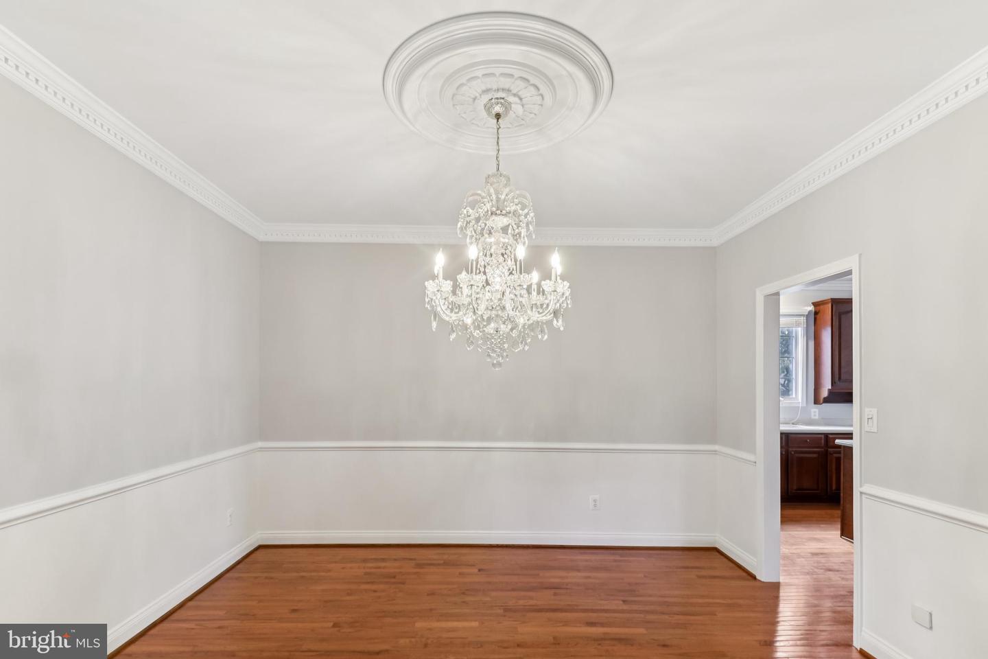 6824 DERBY RUN WAY, GAINESVILLE, Virginia 20155, 3 Bedrooms Bedrooms, ,3 BathroomsBathrooms,Residential,For sale,6824 DERBY RUN WAY,VAPW2101182 MLS # VAPW2101182