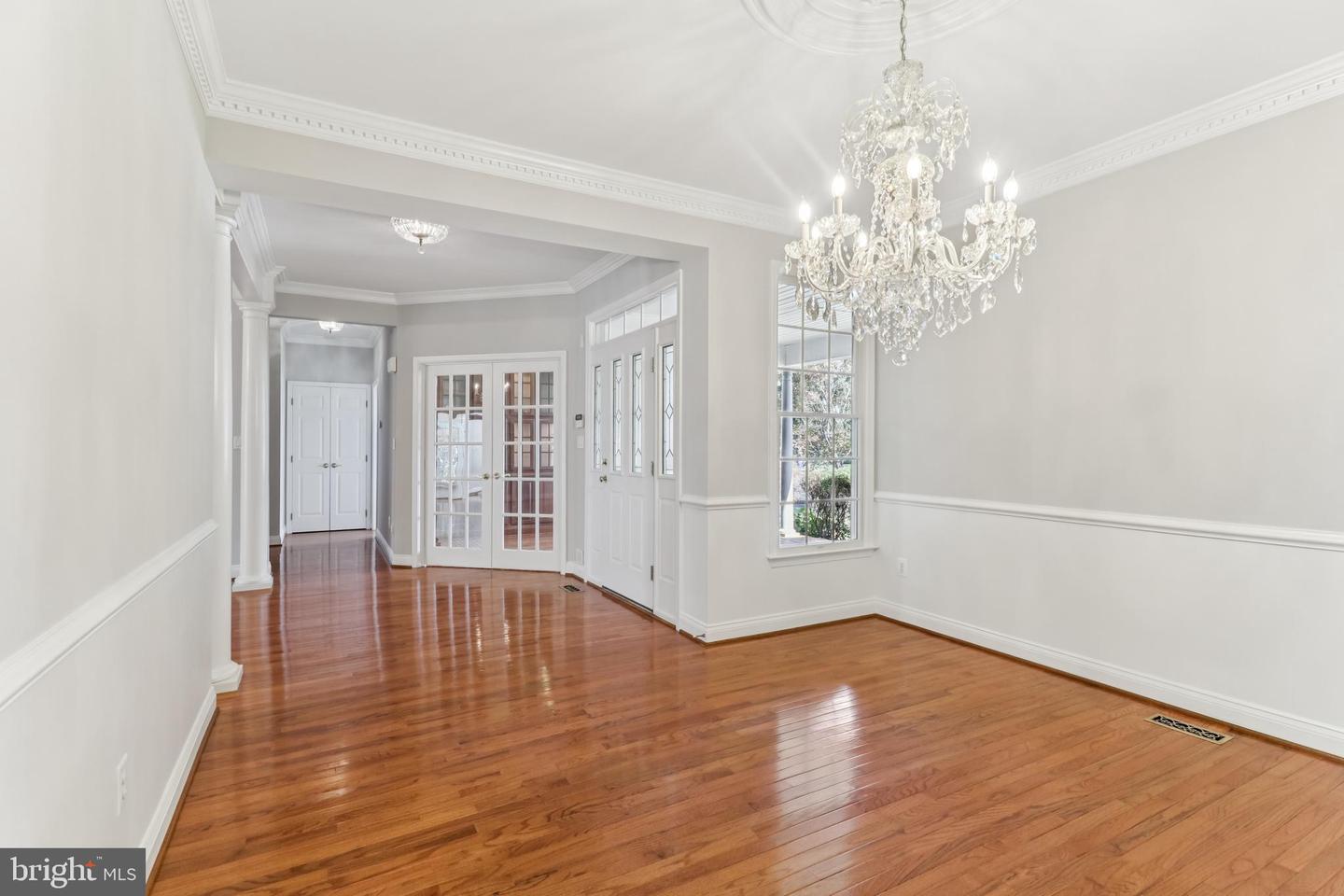 6824 DERBY RUN WAY, GAINESVILLE, Virginia 20155, 3 Bedrooms Bedrooms, ,3 BathroomsBathrooms,Residential,For sale,6824 DERBY RUN WAY,VAPW2101182 MLS # VAPW2101182