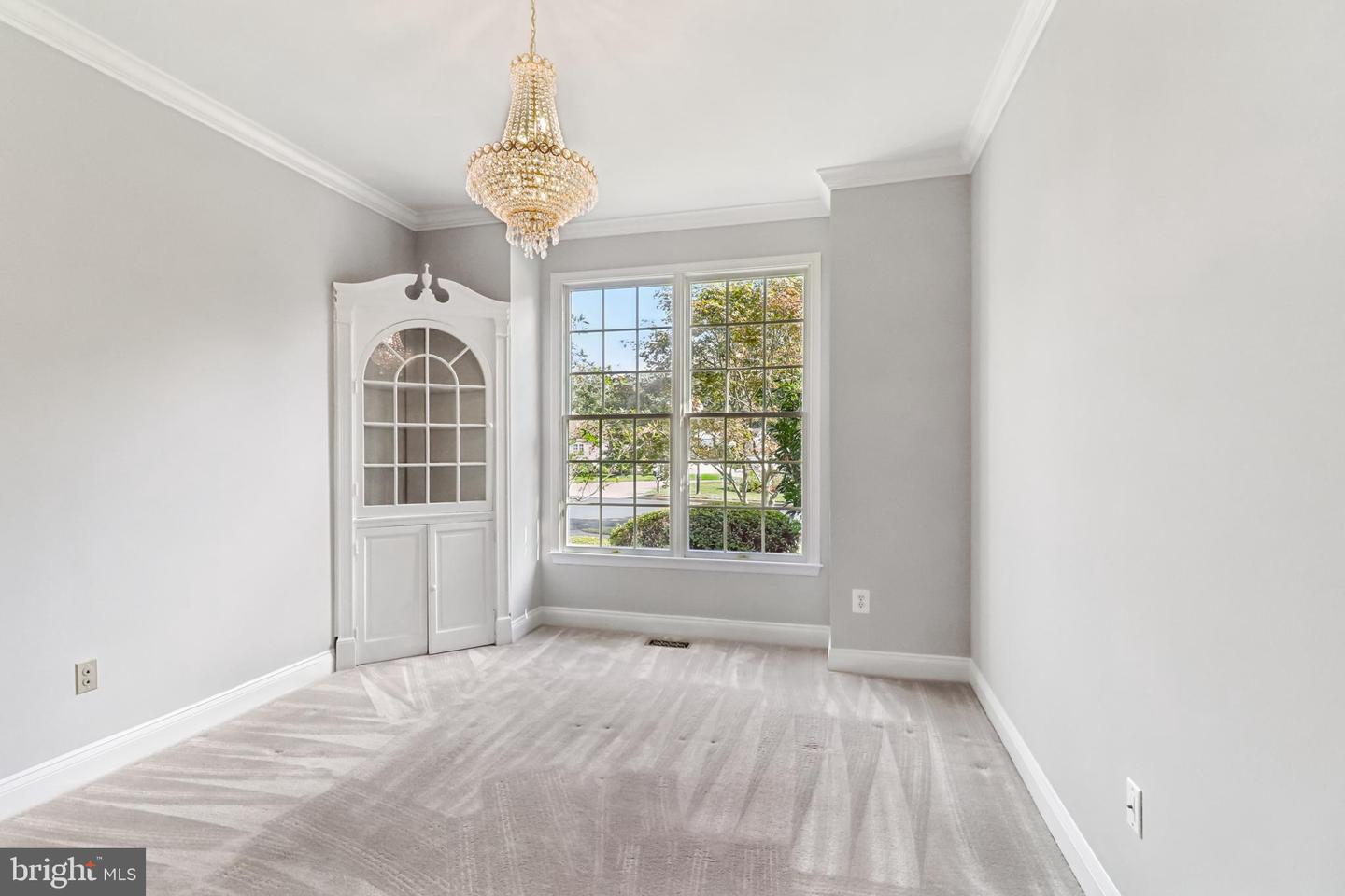 6824 DERBY RUN WAY, GAINESVILLE, Virginia 20155, 3 Bedrooms Bedrooms, ,3 BathroomsBathrooms,Residential,For sale,6824 DERBY RUN WAY,VAPW2101182 MLS # VAPW2101182