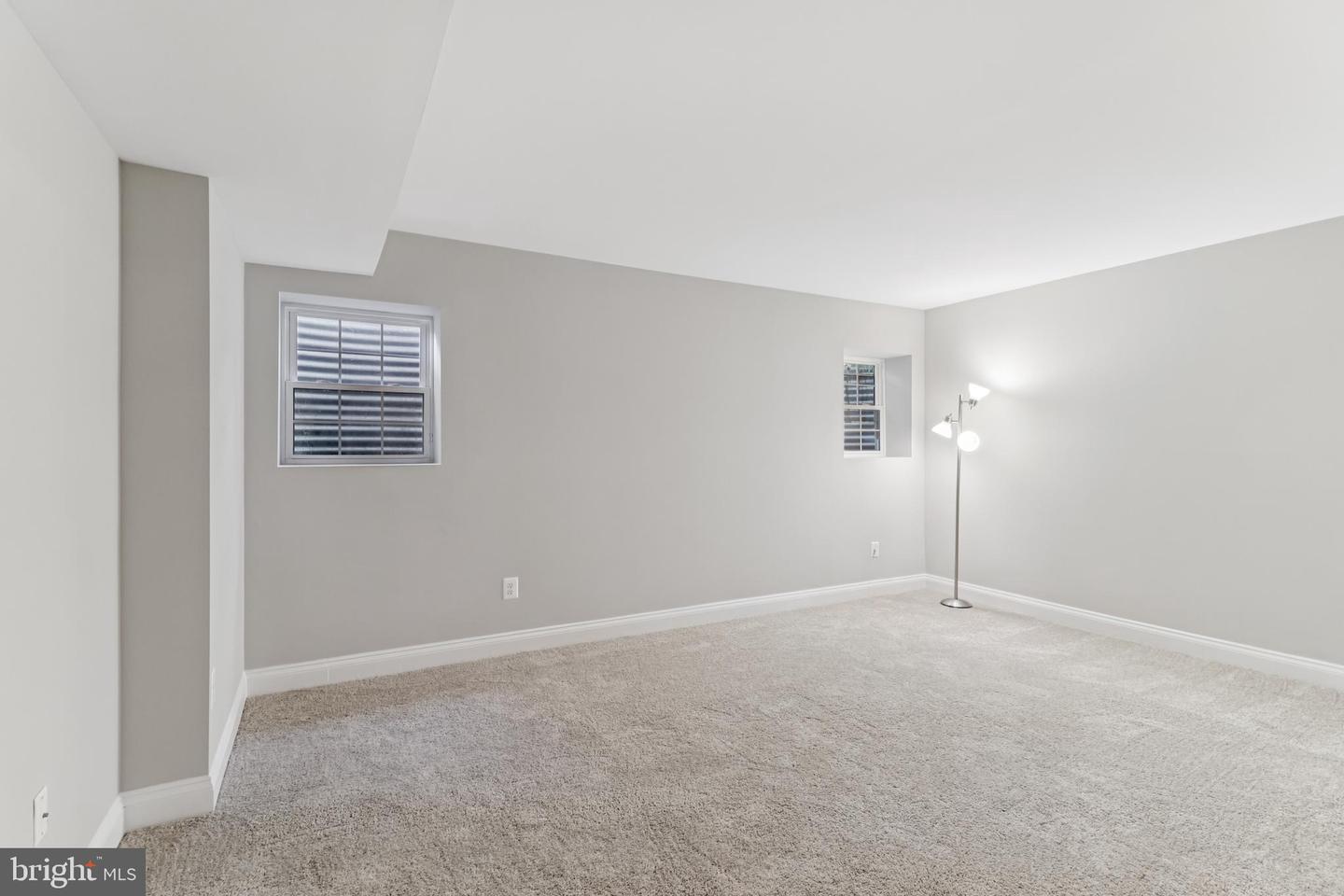 6824 DERBY RUN WAY, GAINESVILLE, Virginia 20155, 3 Bedrooms Bedrooms, ,3 BathroomsBathrooms,Residential,For sale,6824 DERBY RUN WAY,VAPW2101182 MLS # VAPW2101182
