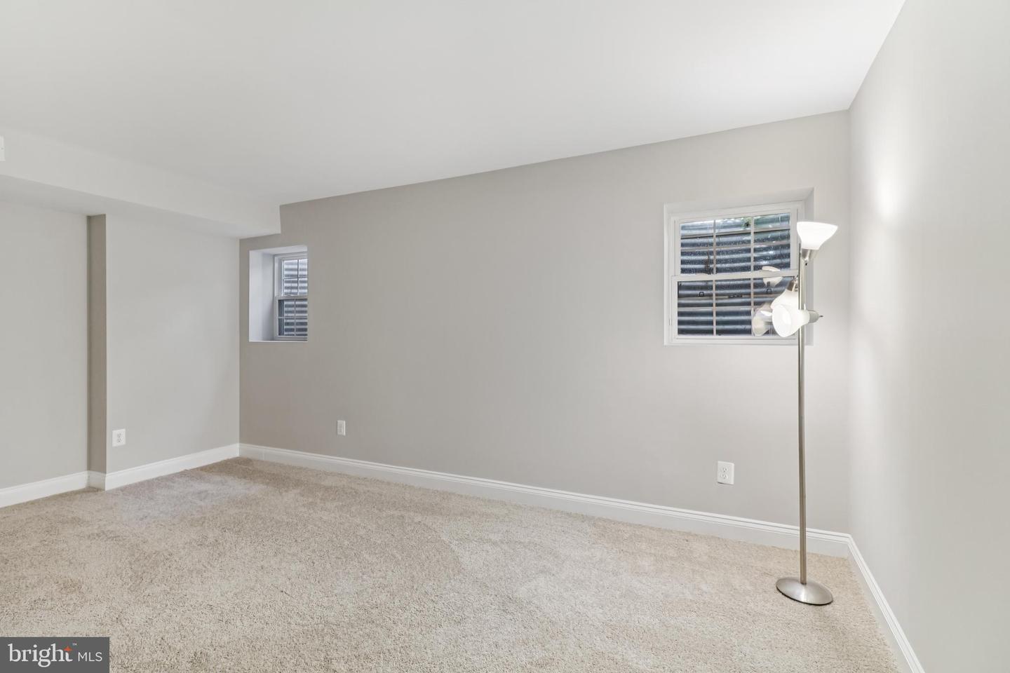 6824 DERBY RUN WAY, GAINESVILLE, Virginia 20155, 3 Bedrooms Bedrooms, ,3 BathroomsBathrooms,Residential,For sale,6824 DERBY RUN WAY,VAPW2101182 MLS # VAPW2101182