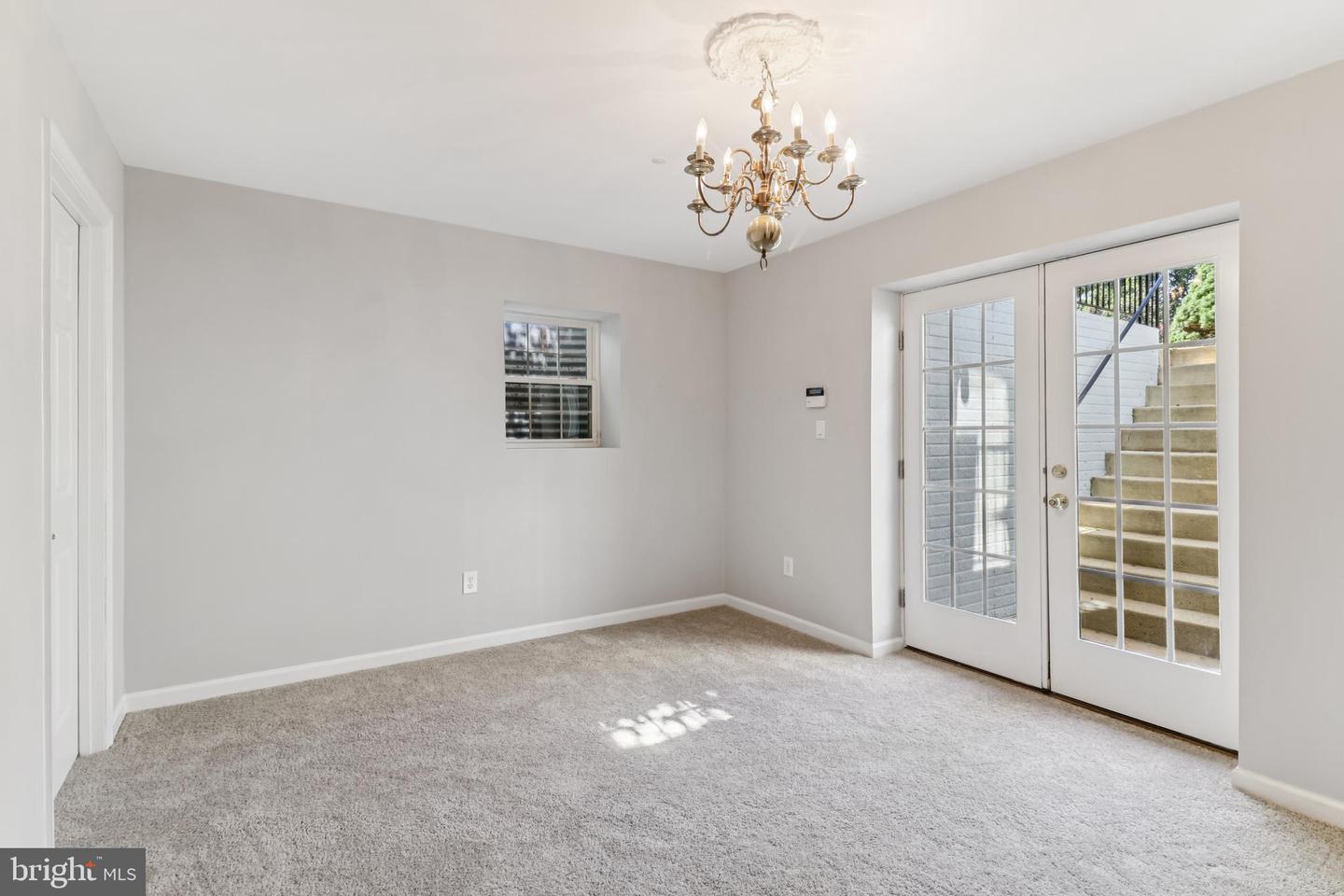 6824 DERBY RUN WAY, GAINESVILLE, Virginia 20155, 3 Bedrooms Bedrooms, ,3 BathroomsBathrooms,Residential,For sale,6824 DERBY RUN WAY,VAPW2101182 MLS # VAPW2101182