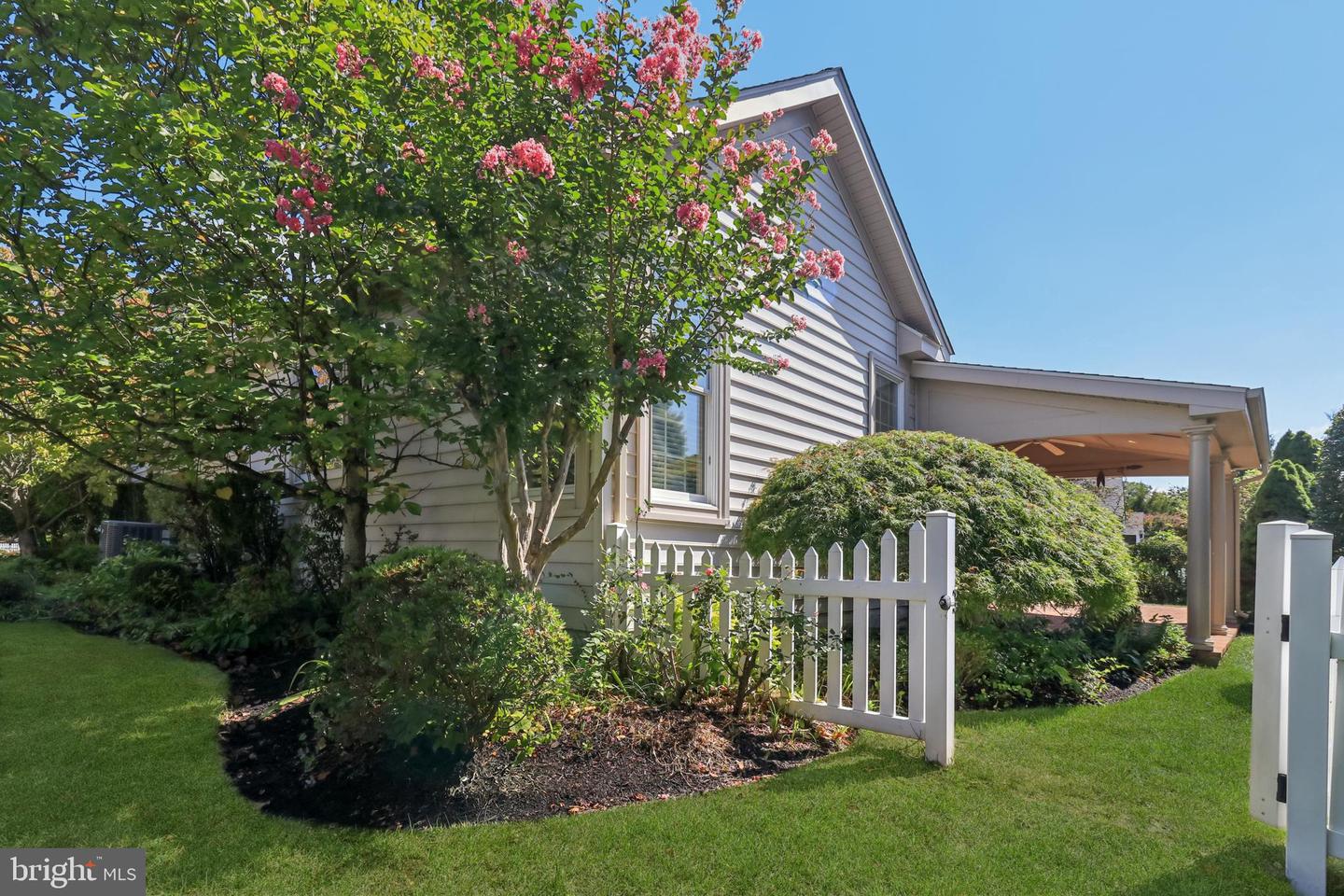 6824 DERBY RUN WAY, GAINESVILLE, Virginia 20155, 3 Bedrooms Bedrooms, ,3 BathroomsBathrooms,Residential,For sale,6824 DERBY RUN WAY,VAPW2101182 MLS # VAPW2101182