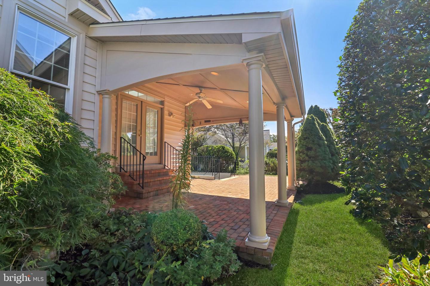 6824 DERBY RUN WAY, GAINESVILLE, Virginia 20155, 3 Bedrooms Bedrooms, ,3 BathroomsBathrooms,Residential,For sale,6824 DERBY RUN WAY,VAPW2101182 MLS # VAPW2101182