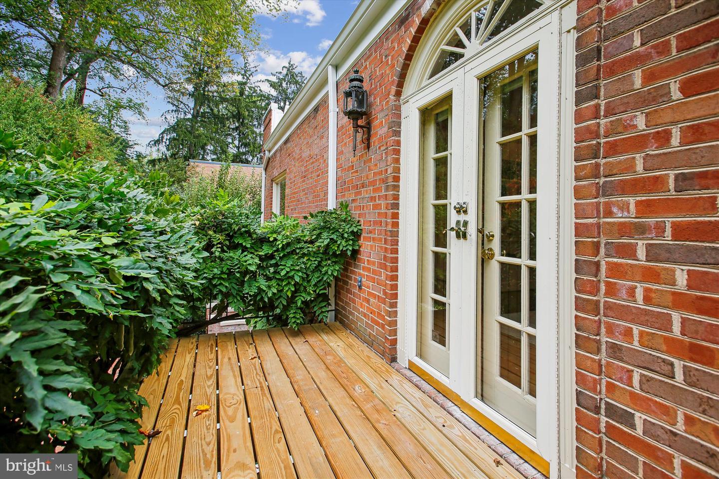 4016 LINNEAN AVE NW, WASHINGTON, District Of Columbia 20008, 4 Bedrooms Bedrooms, ,3 BathroomsBathrooms,Residential,For sale,4016 LINNEAN AVE NW,DCDC2215224 MLS # DCDC2215224