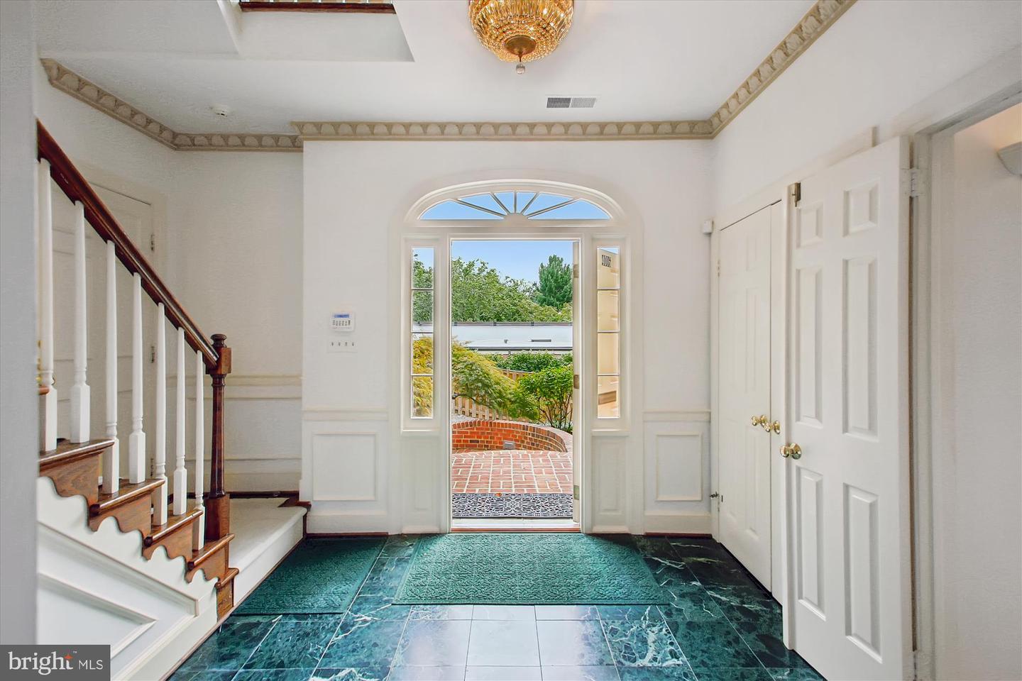 4016 LINNEAN AVE NW, WASHINGTON, District Of Columbia 20008, 4 Bedrooms Bedrooms, ,3 BathroomsBathrooms,Residential,For sale,4016 LINNEAN AVE NW,DCDC2215224 MLS # DCDC2215224