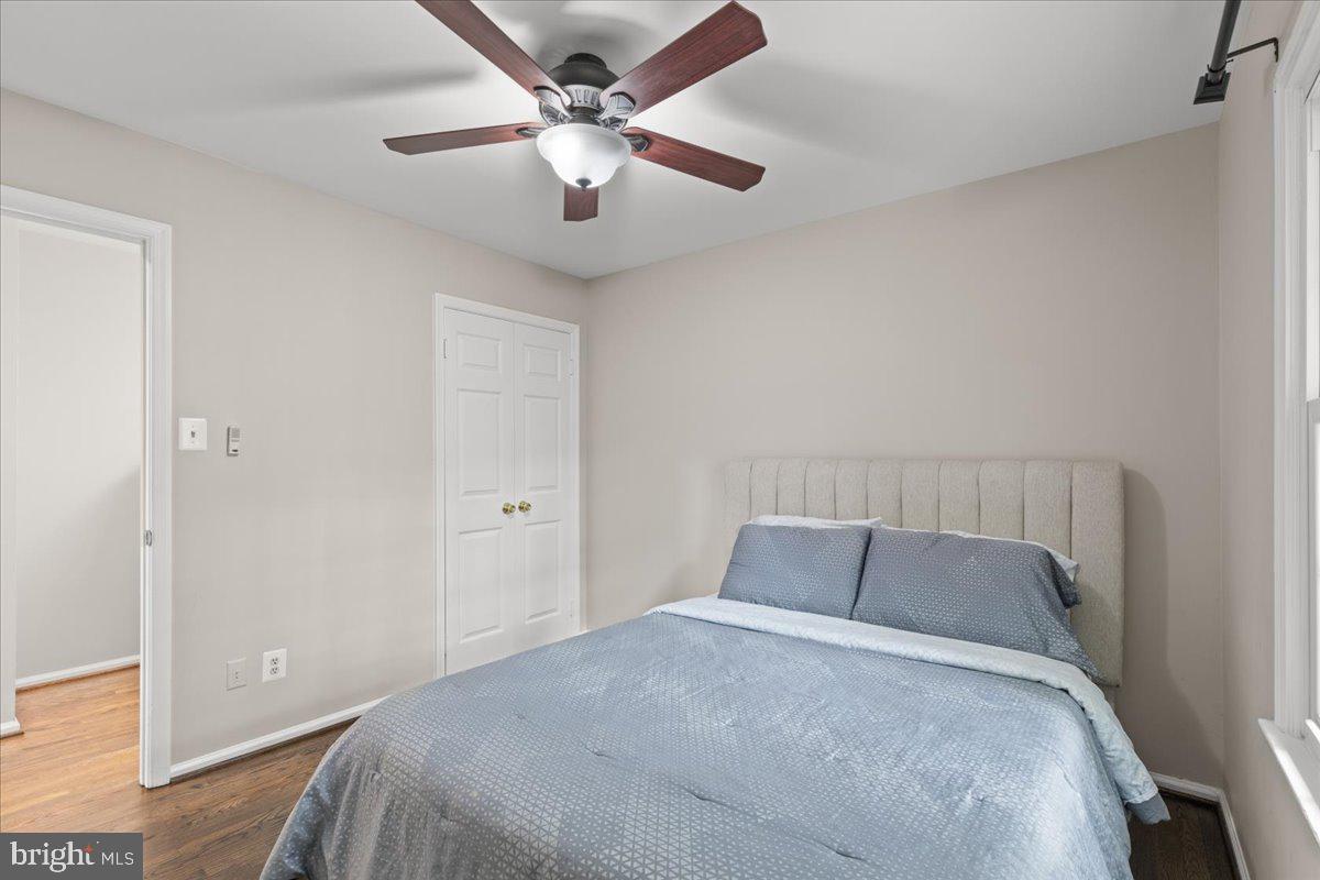 9472 LAPSTRAKE LN, BURKE, Virginia 22015, 7 Bedrooms Bedrooms, ,5 BathroomsBathrooms,Residential,For sale,9472 LAPSTRAKE LN,VAFX2261460 MLS # VAFX2261460