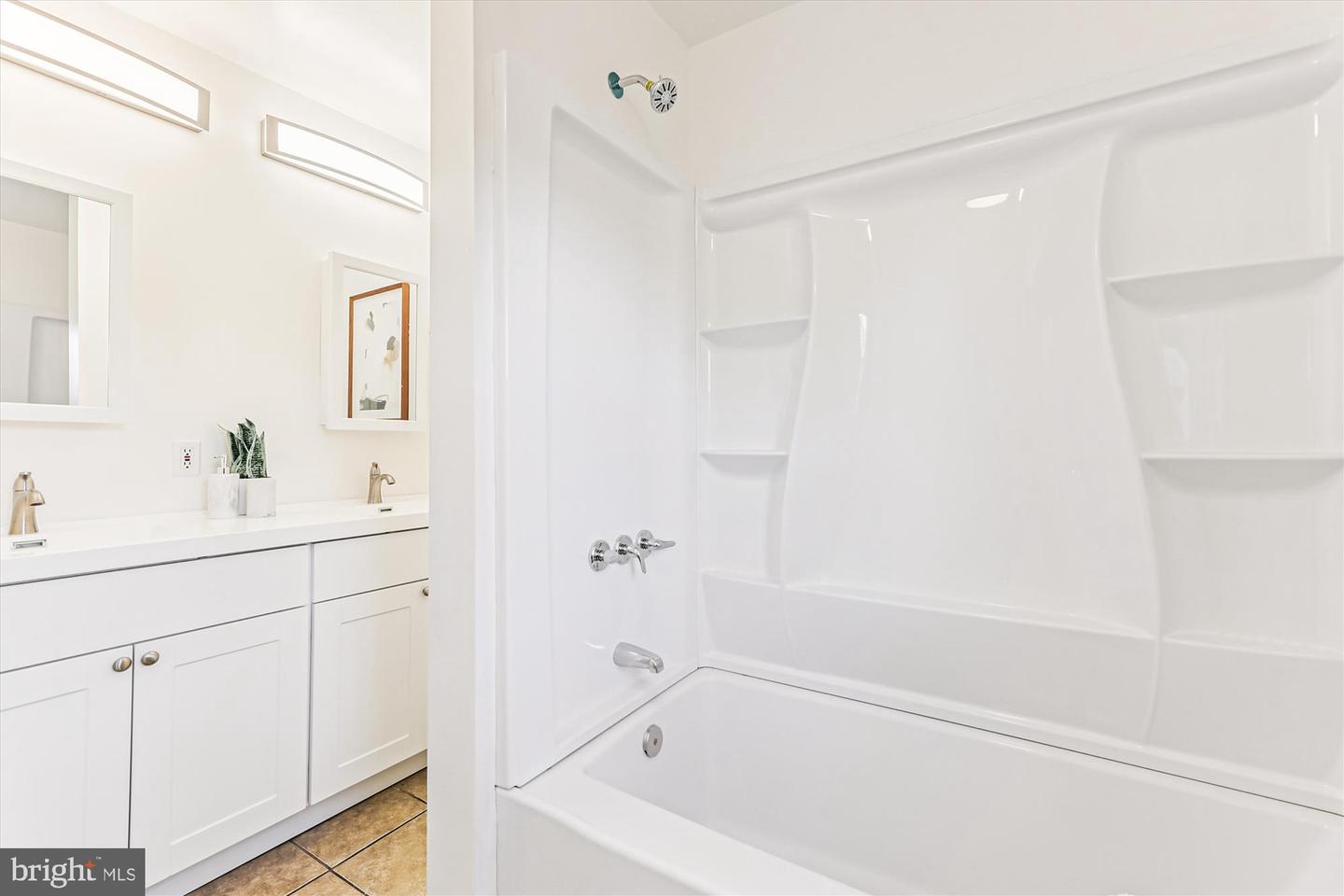 4225 MEADE ST NE, WASHINGTON, District Of Columbia 20019, 5 Bedrooms Bedrooms, ,2 BathroomsBathrooms,Residential,For sale,4225 MEADE ST NE,DCDC2216186 MLS # DCDC2216186