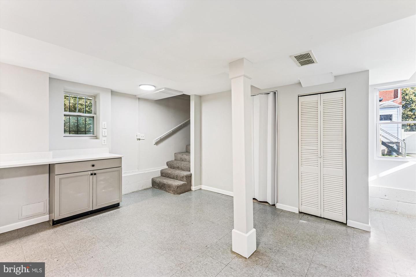 4225 MEADE ST NE, WASHINGTON, District Of Columbia 20019, 5 Bedrooms Bedrooms, ,2 BathroomsBathrooms,Residential,For sale,4225 MEADE ST NE,DCDC2216186 MLS # DCDC2216186