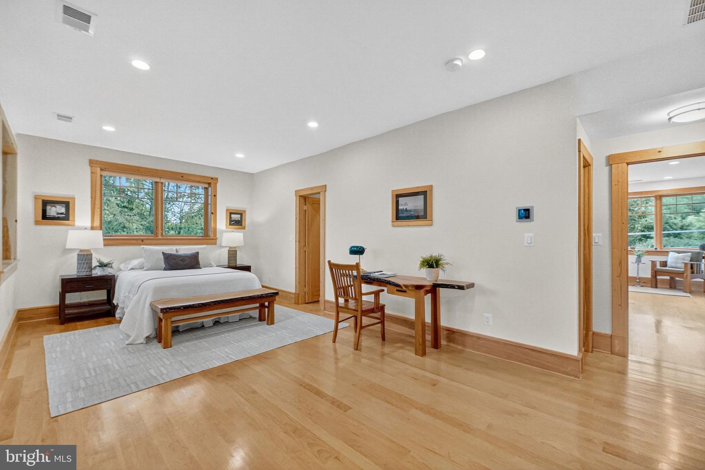 2136 POWHATAN ST, FALLS CHURCH, Virginia 22043, 5 Bedrooms Bedrooms, ,4 BathroomsBathrooms,Residential,For sale,2136 POWHATAN ST,VAFX2262720 MLS # VAFX2262720