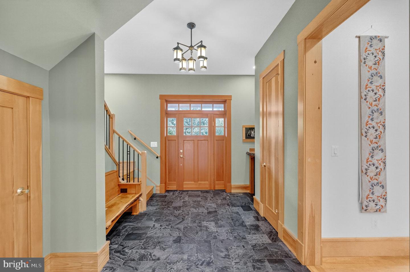 2136 POWHATAN ST, FALLS CHURCH, Virginia 22043, 5 Bedrooms Bedrooms, ,4 BathroomsBathrooms,Residential,For sale,2136 POWHATAN ST,VAFX2262720 MLS # VAFX2262720