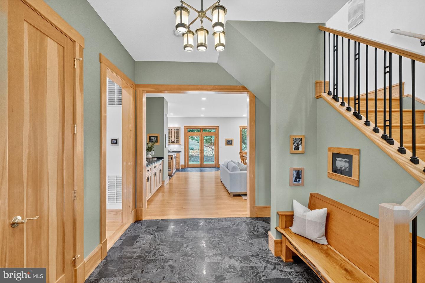 2136 POWHATAN ST, FALLS CHURCH, Virginia 22043, 5 Bedrooms Bedrooms, ,4 BathroomsBathrooms,Residential,For sale,2136 POWHATAN ST,VAFX2262720 MLS # VAFX2262720