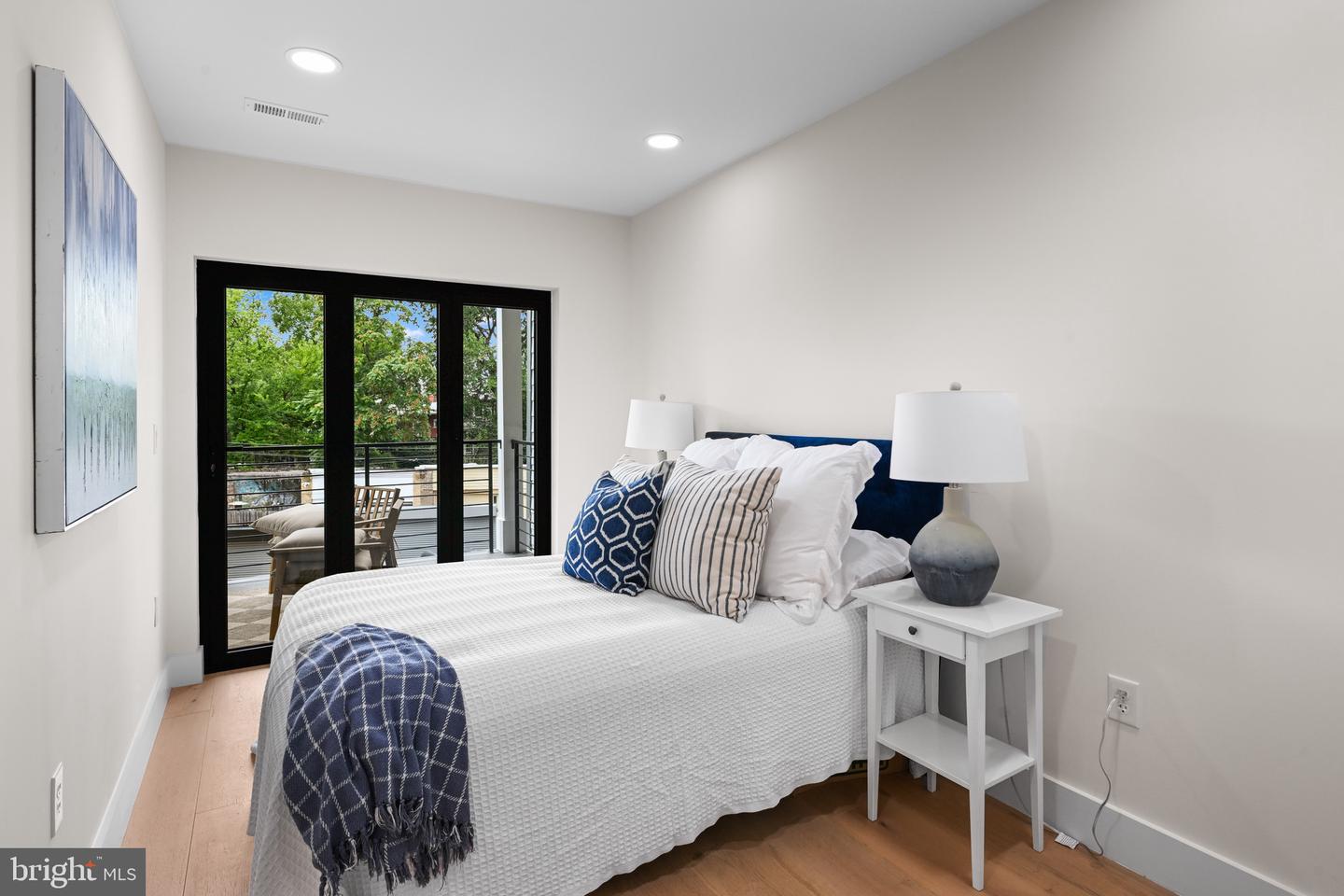 515 KENTUCKY AVE SE, WASHINGTON, District Of Columbia 20003, 5 Bedrooms Bedrooms, ,4 BathroomsBathrooms,Residential,For sale,515 KENTUCKY AVE SE,DCDC2216584 MLS # DCDC2216584 515 KENTUCKY AVE SE, WASHINGTON, District Of Columbia 20003, 5 Bedrooms Bedrooms, ,4 BathroomsBathrooms,Residential,For sale,515 KENTUCKY AVE SE,DCDC2216584 MLS # DCDC2216584