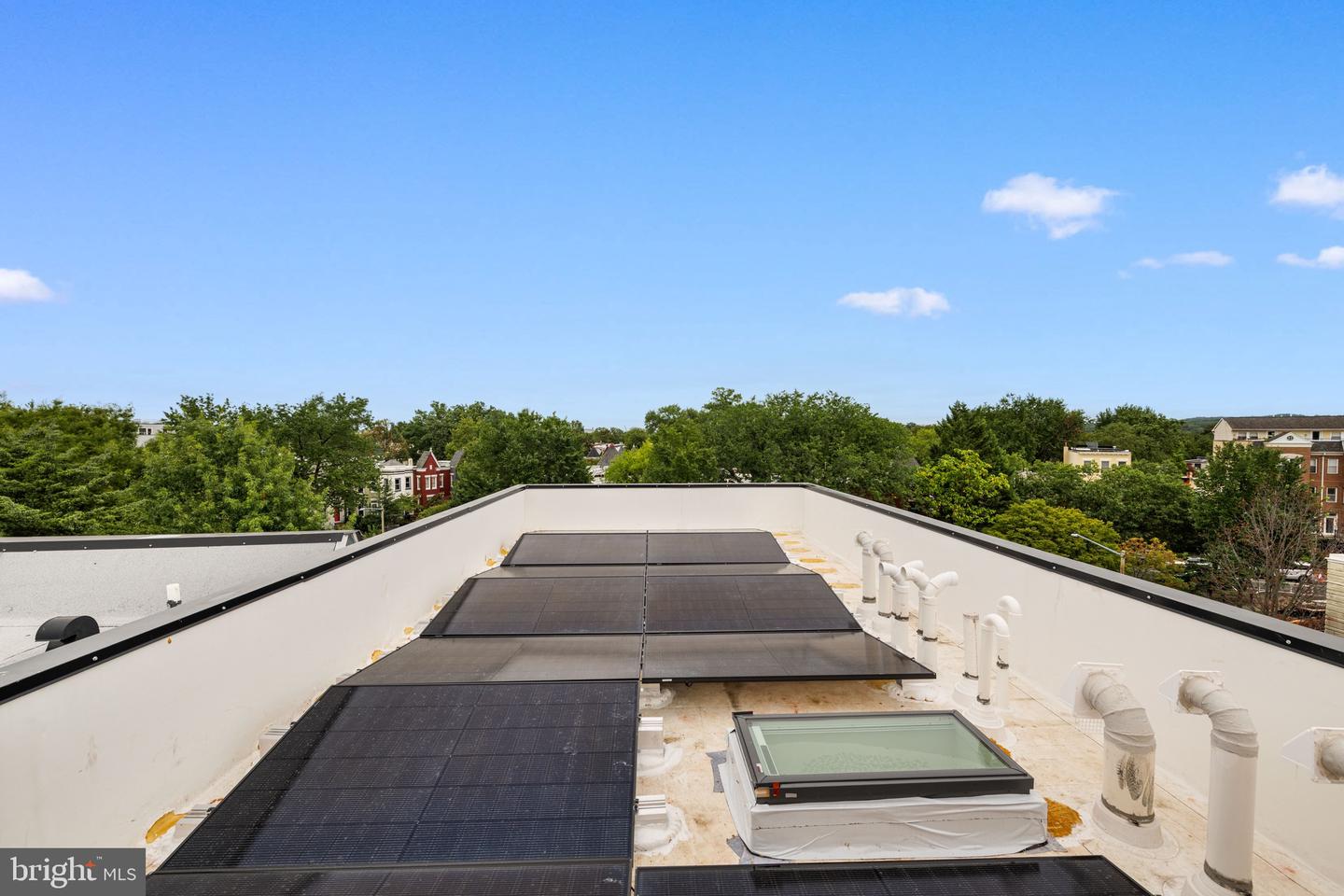 515 KENTUCKY AVE SE, WASHINGTON, District Of Columbia 20003, 5 Bedrooms Bedrooms, ,4 BathroomsBathrooms,Residential,For sale,515 KENTUCKY AVE SE,DCDC2216584 MLS # DCDC2216584 515 KENTUCKY AVE SE, WASHINGTON, District Of Columbia 20003, 5 Bedrooms Bedrooms, ,4 BathroomsBathrooms,Residential,For sale,515 KENTUCKY AVE SE,DCDC2216584 MLS # DCDC2216584