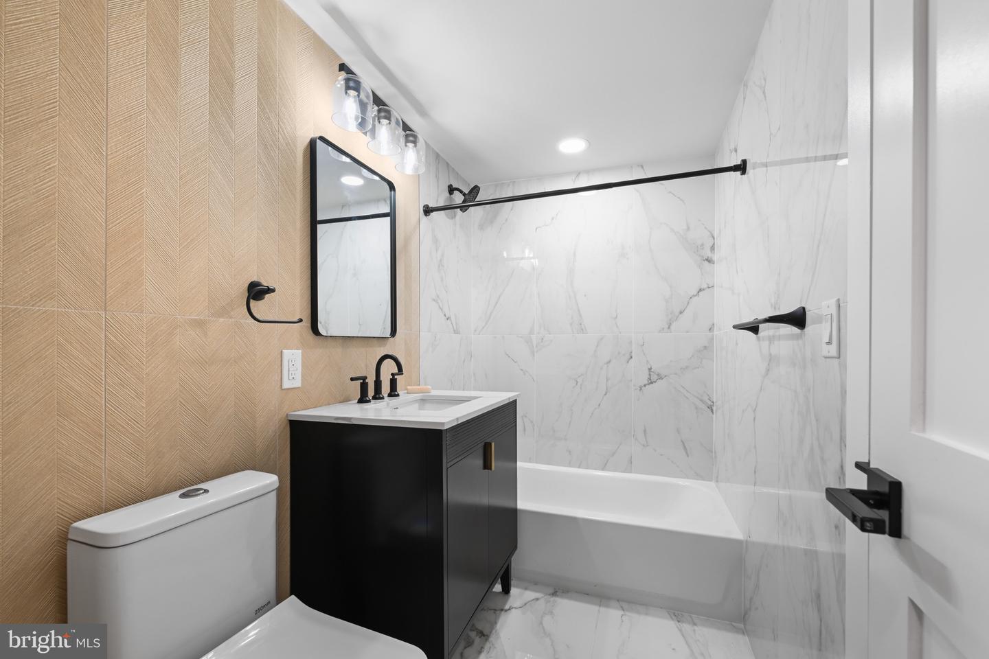 515 KENTUCKY AVE SE, WASHINGTON, District Of Columbia 20003, 5 Bedrooms Bedrooms, ,4 BathroomsBathrooms,Residential,For sale,515 KENTUCKY AVE SE,DCDC2216584 MLS # DCDC2216584 515 KENTUCKY AVE SE, WASHINGTON, District Of Columbia 20003, 5 Bedrooms Bedrooms, ,4 BathroomsBathrooms,Residential,For sale,515 KENTUCKY AVE SE,DCDC2216584 MLS # DCDC2216584