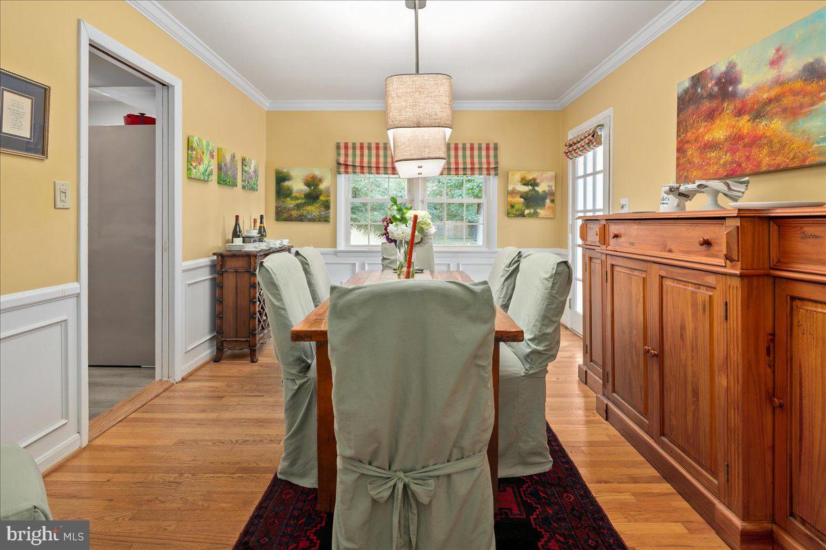 4412 TARPON LN, ALEXANDRIA, Virginia 22309, 5 Bedrooms Bedrooms, ,3 BathroomsBathrooms,Residential,For sale,4412 TARPON LN,VAFX2263838 MLS # VAFX2263838