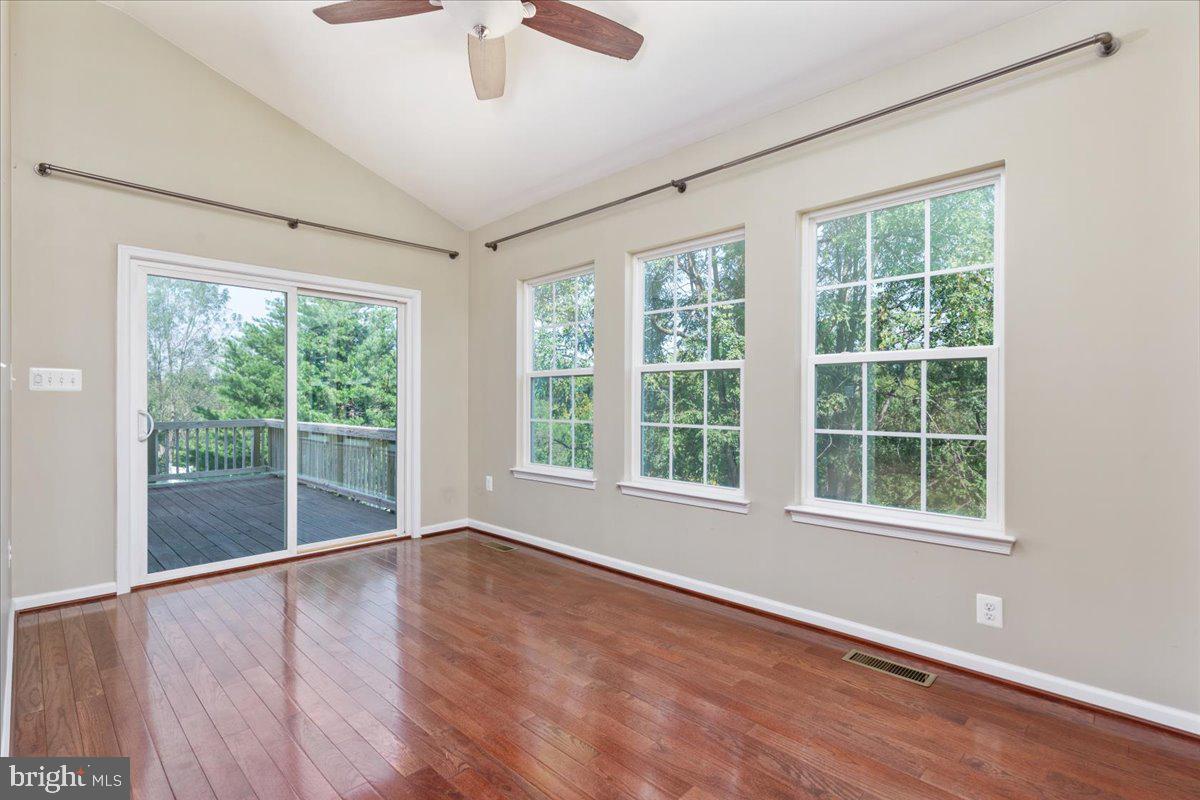 12025 LIVE OAK DR, CULPEPER, Virginia 22701, 3 Bedrooms Bedrooms, ,3 BathroomsBathrooms,Residential,For sale,12025 LIVE OAK DR,VACU2011442 MLS # VACU2011442