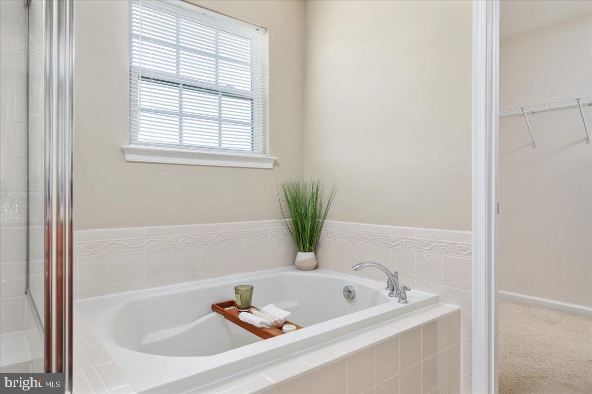 12025 LIVE OAK DR, CULPEPER, Virginia 22701, 3 Bedrooms Bedrooms, ,3 BathroomsBathrooms,Residential,For sale,12025 LIVE OAK DR,VACU2011442 MLS # VACU2011442