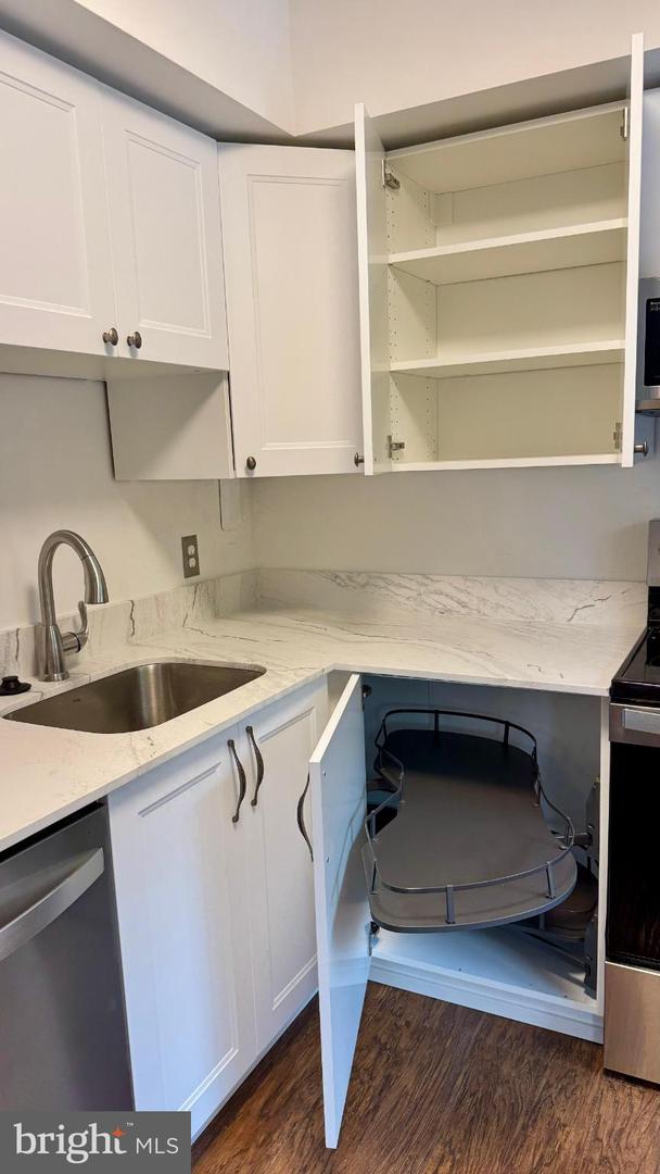 3222 S 28TH ST S #304, ALEXANDRIA, Virginia 22302, 1 Bedroom Bedrooms, 2 Rooms Rooms,1 BathroomBathrooms,Residential,For sale,3222 S 28TH ST S #304,VAAX2049226 MLS # VAAX2049226 3222 S 28TH ST S #304, ALEXANDRIA, Virginia 22302, 1 Bedroom Bedrooms, 2 Rooms Rooms,1 BathroomBathrooms,Residential,For sale,3222 S 28TH ST S #304,VAAX2049226 MLS # VAAX2049226