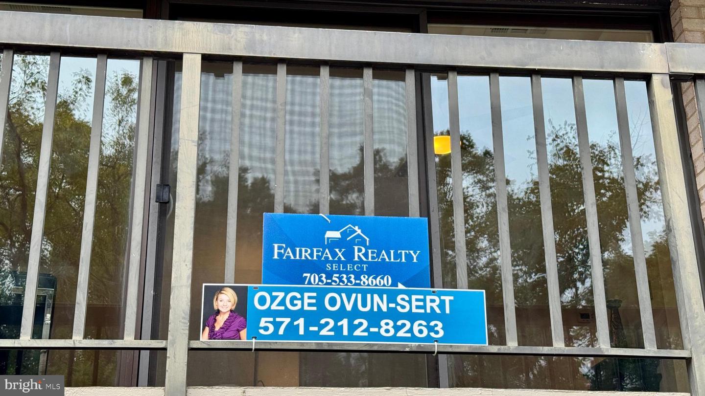 3222 S 28TH ST S #304, ALEXANDRIA, Virginia 22302, 1 Bedroom Bedrooms, 2 Rooms Rooms,1 BathroomBathrooms,Residential,For sale,3222 S 28TH ST S #304,VAAX2049226 MLS # VAAX2049226 3222 S 28TH ST S #304, ALEXANDRIA, Virginia 22302, 1 Bedroom Bedrooms, 2 Rooms Rooms,1 BathroomBathrooms,Residential,For sale,3222 S 28TH ST S #304,VAAX2049226 MLS # VAAX2049226