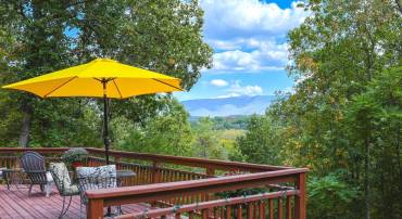 146 GRAND VIEW DR, LURAY, Virginia 22835, 3 Bedrooms Bedrooms, ,2 BathroomsBathrooms,Residential,For sale,146 GRAND VIEW DR,VAPA2005316 MLS # VAPA2005316