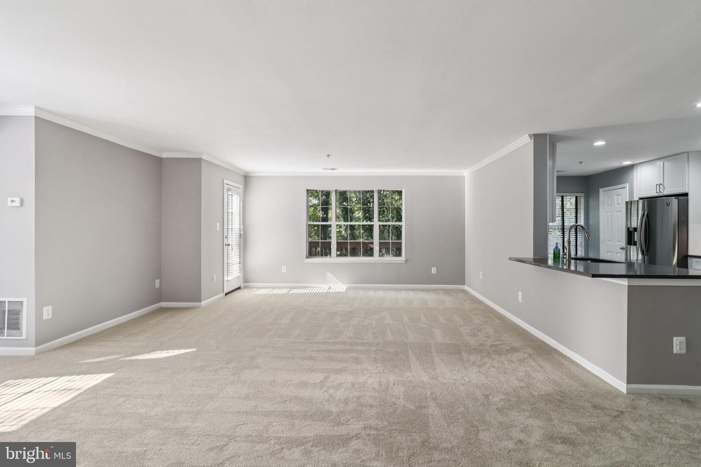 11723 SCOOTER LN #186, FAIRFAX, Virginia 22030, 3 Bedrooms Bedrooms, ,3 BathroomsBathrooms,Residential,For sale,11723 SCOOTER LN #186,VAFX2264772 MLS # VAFX2264772