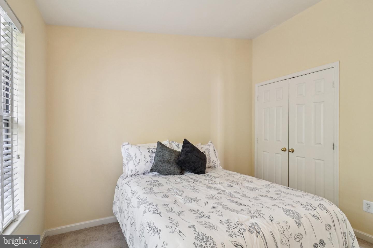 11723 SCOOTER LN #186, FAIRFAX, Virginia 22030, 3 Bedrooms Bedrooms, ,3 BathroomsBathrooms,Residential,For sale,11723 SCOOTER LN #186,VAFX2264772 MLS # VAFX2264772