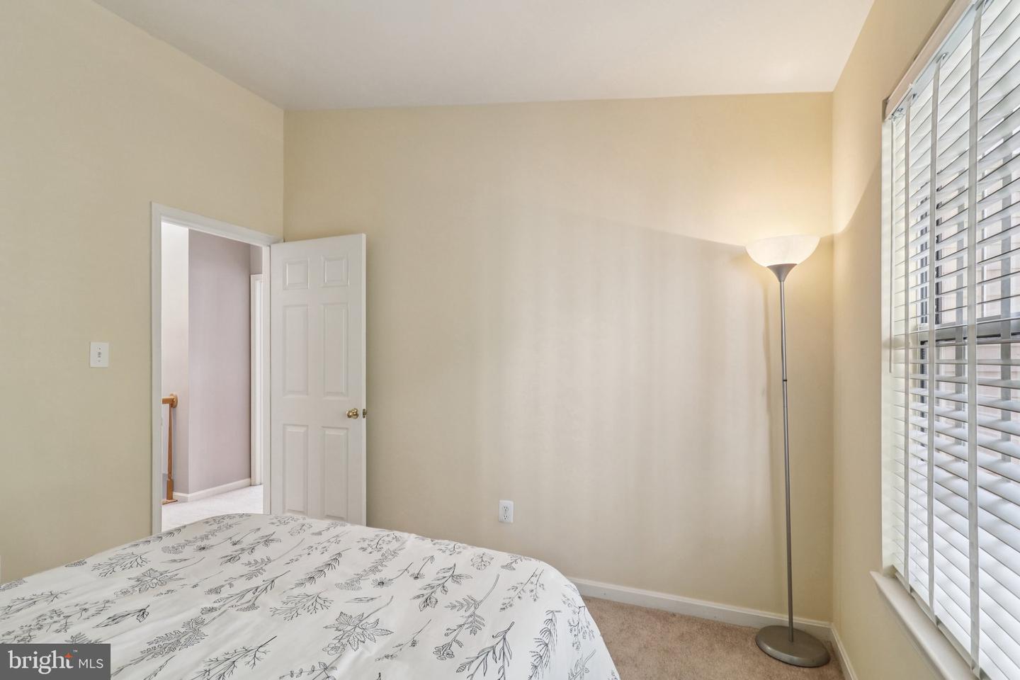 11723 SCOOTER LN #186, FAIRFAX, Virginia 22030, 3 Bedrooms Bedrooms, ,3 BathroomsBathrooms,Residential,For sale,11723 SCOOTER LN #186,VAFX2264772 MLS # VAFX2264772