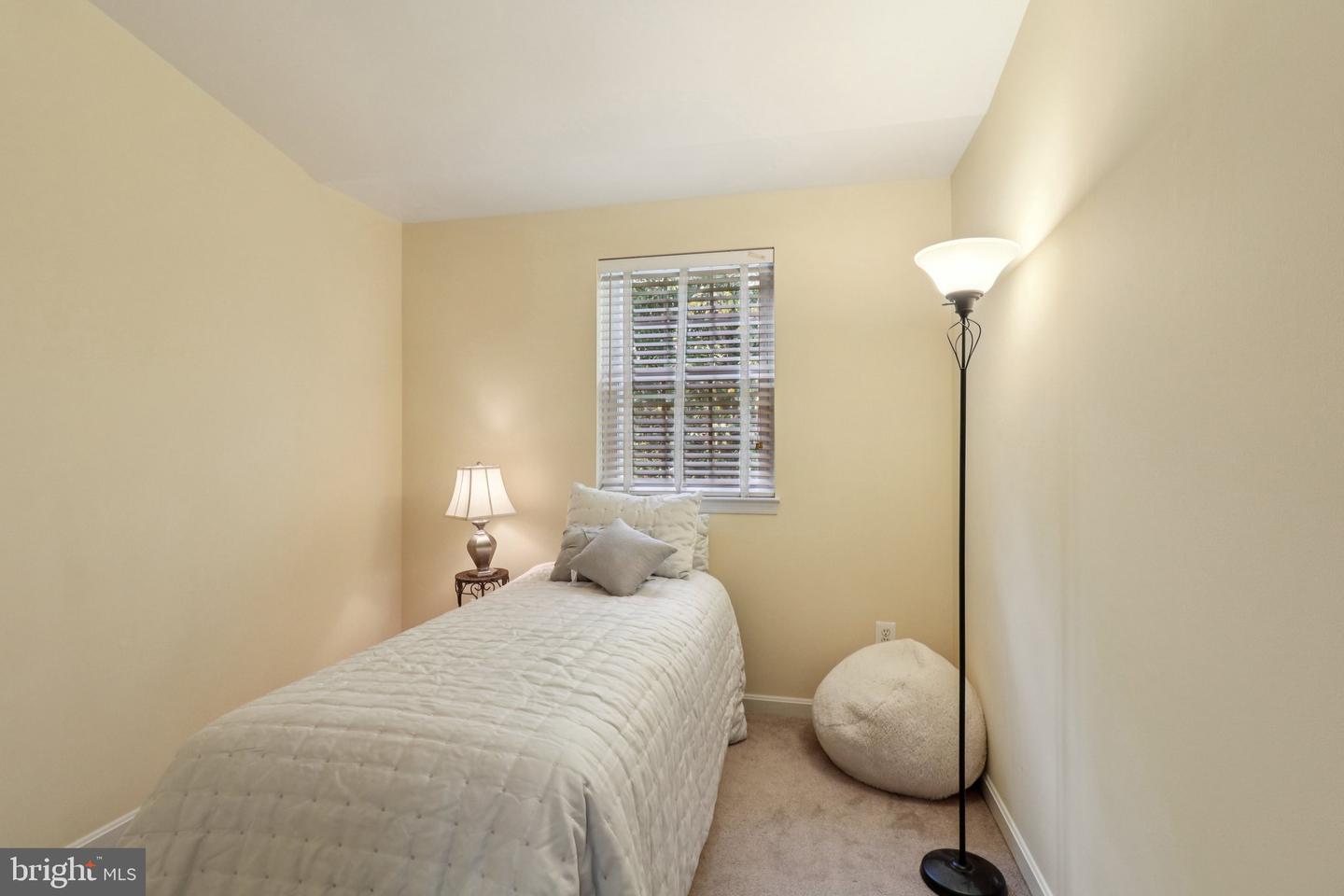 11723 SCOOTER LN #186, FAIRFAX, Virginia 22030, 3 Bedrooms Bedrooms, ,3 BathroomsBathrooms,Residential,For sale,11723 SCOOTER LN #186,VAFX2264772 MLS # VAFX2264772