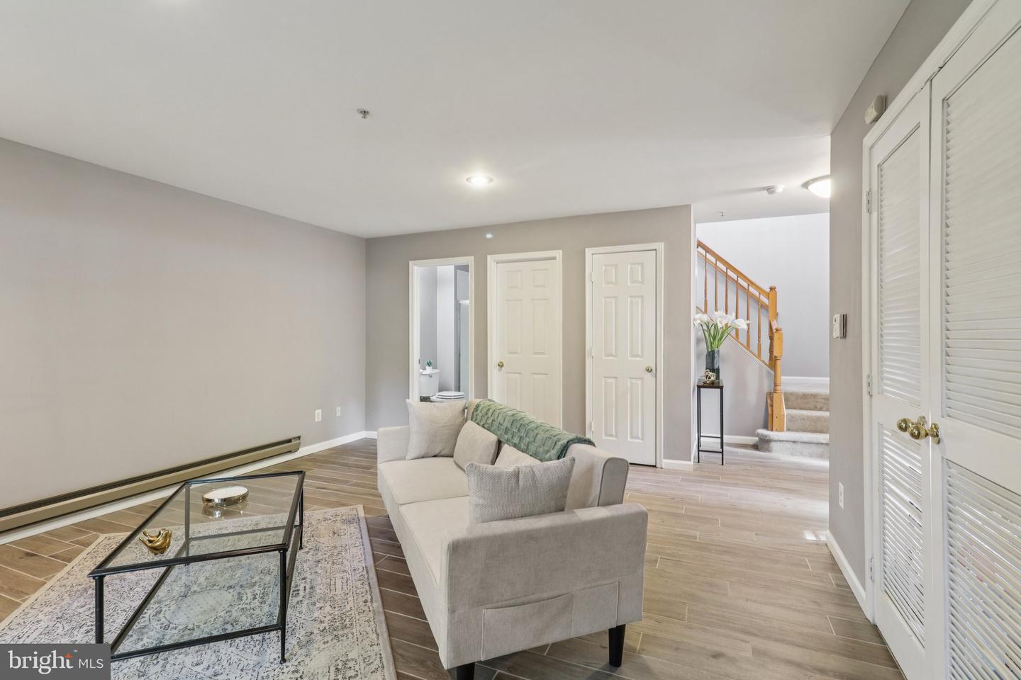 11723 SCOOTER LN #186, FAIRFAX, Virginia 22030, 3 Bedrooms Bedrooms, ,3 BathroomsBathrooms,Residential,For sale,11723 SCOOTER LN #186,VAFX2264772 MLS # VAFX2264772