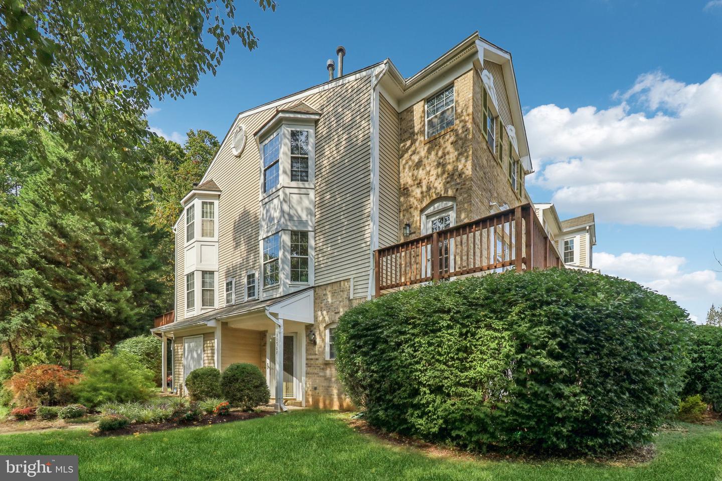 11723 SCOOTER LN #186, FAIRFAX, Virginia 22030, 3 Bedrooms Bedrooms, ,3 BathroomsBathrooms,Residential,For sale,11723 SCOOTER LN #186,VAFX2264772 MLS # VAFX2264772