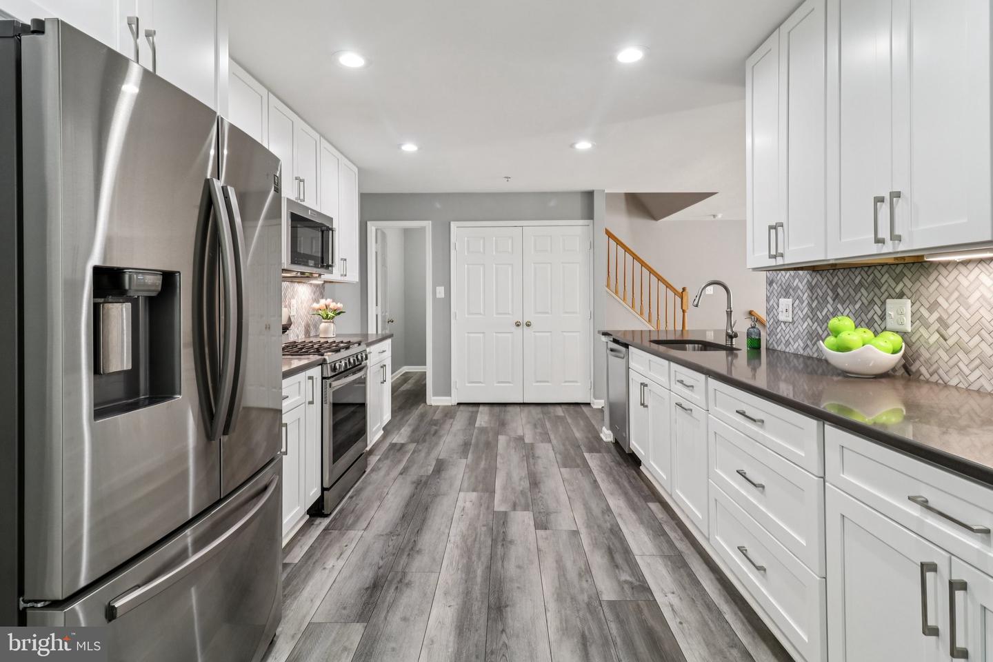 11723 SCOOTER LN #186, FAIRFAX, Virginia 22030, 3 Bedrooms Bedrooms, ,3 BathroomsBathrooms,Residential,For sale,11723 SCOOTER LN #186,VAFX2264772 MLS # VAFX2264772