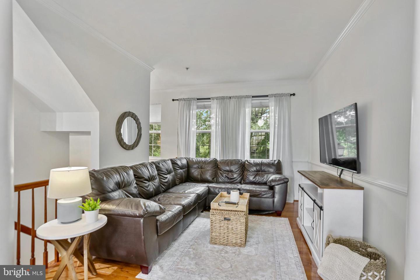 3833 EISENHOWER AVE, ALEXANDRIA, Virginia 22304, 3 Bedrooms Bedrooms, 13 Rooms Rooms,3 BathroomsBathrooms,Residential,For sale,3833 EISENHOWER AVE,VAAX2049288 MLS # VAAX2049288
