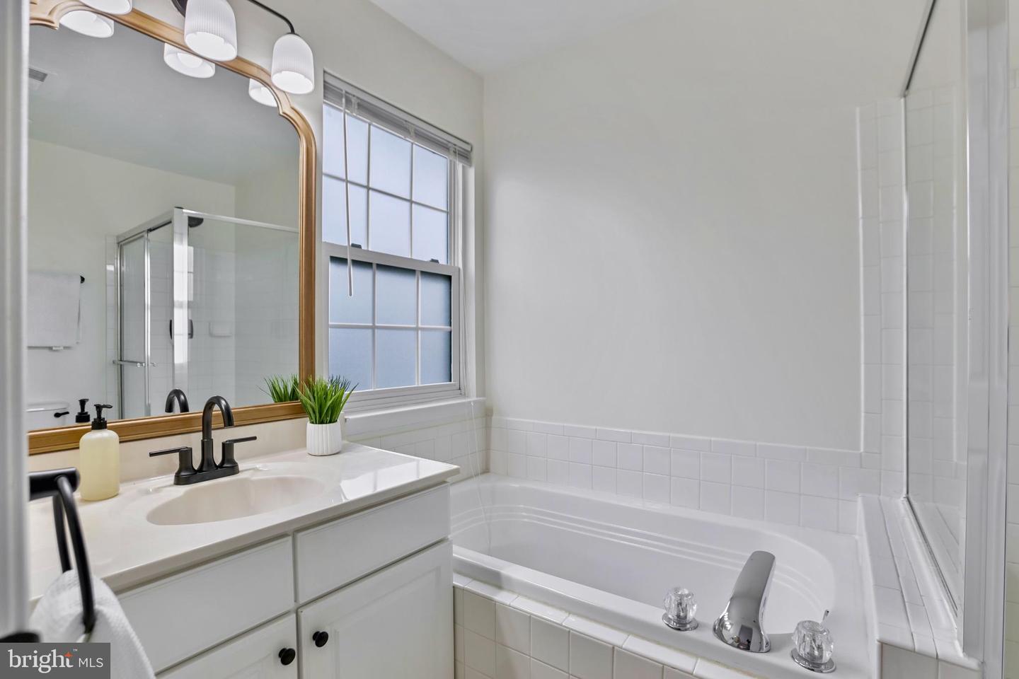 3833 EISENHOWER AVE, ALEXANDRIA, Virginia 22304, 3 Bedrooms Bedrooms, 13 Rooms Rooms,3 BathroomsBathrooms,Residential,For sale,3833 EISENHOWER AVE,VAAX2049288 MLS # VAAX2049288