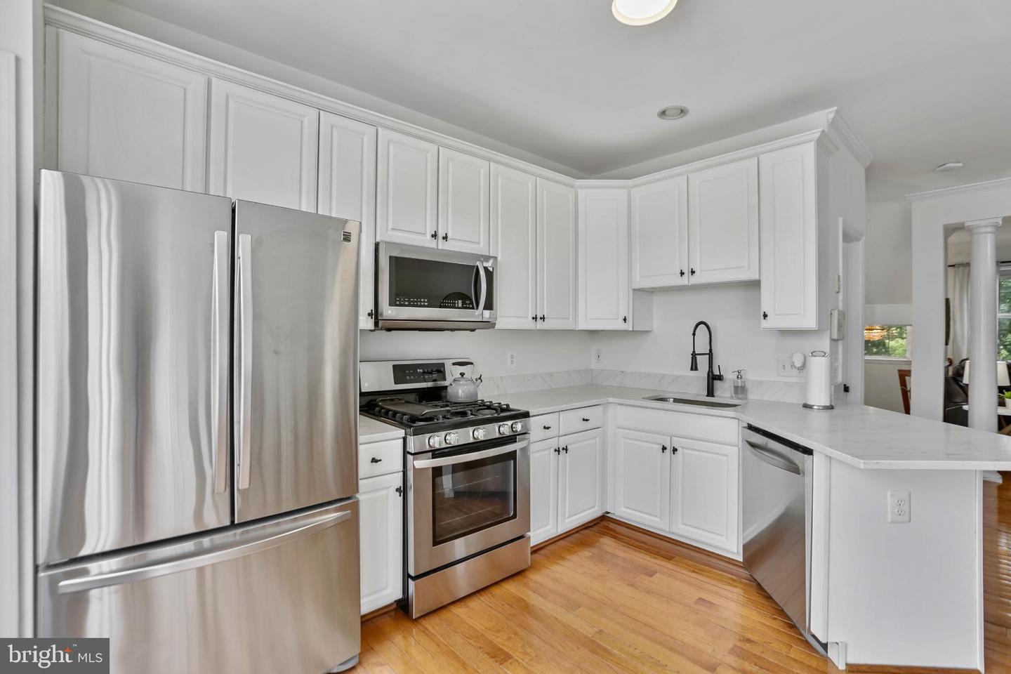 3833 EISENHOWER AVE, ALEXANDRIA, Virginia 22304, 3 Bedrooms Bedrooms, 13 Rooms Rooms,3 BathroomsBathrooms,Residential,For sale,3833 EISENHOWER AVE,VAAX2049288 MLS # VAAX2049288