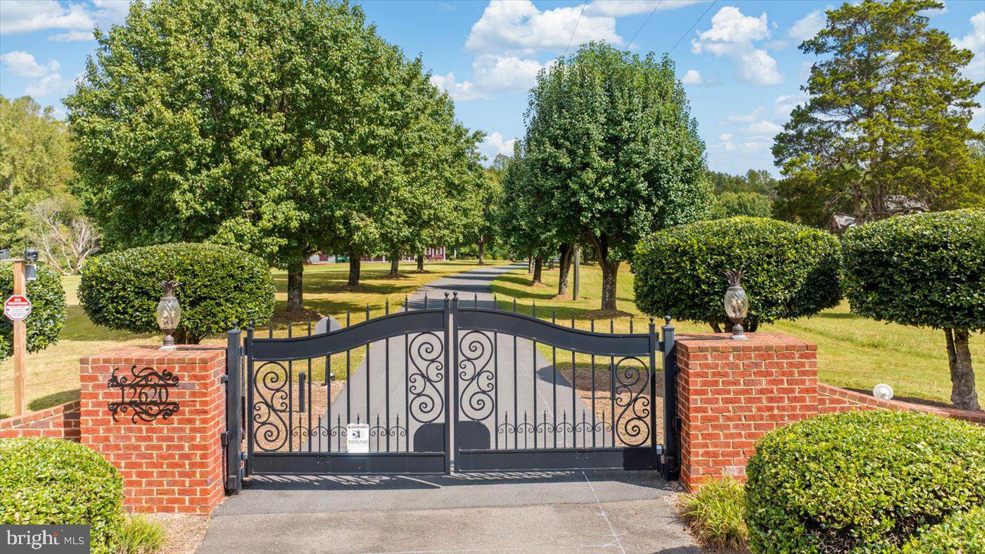 12620 CHEWNING LN, FREDERICKSBURG, Virginia 22407, 7 Bedrooms Bedrooms, ,4 BathroomsBathrooms,Farm,For sale,12620 CHEWNING LN,VASP2036340 MLS # VASP2036340