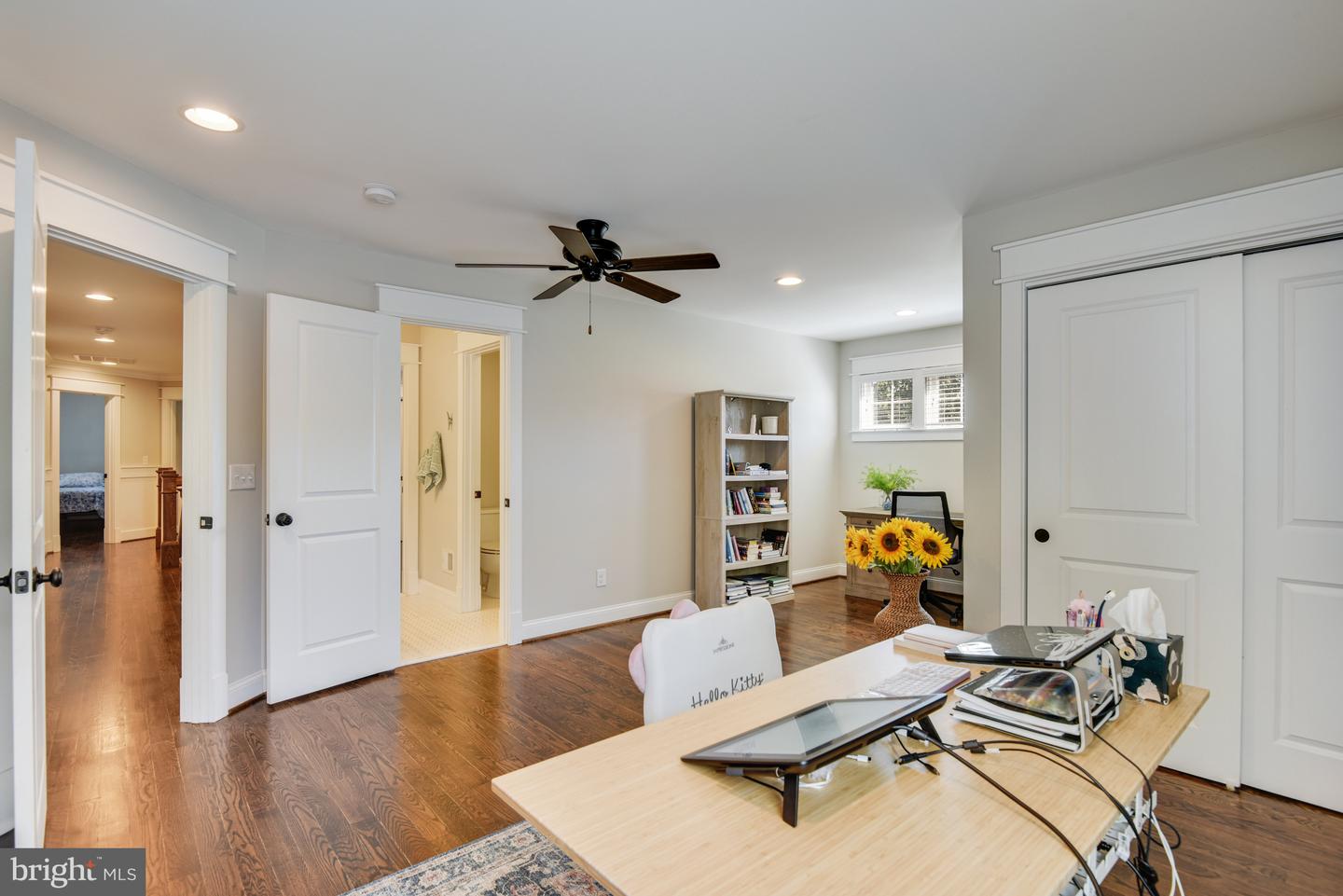 6632 LANGDON CT, MCLEAN, Virginia 22101, 6 Bedrooms Bedrooms, ,5 BathroomsBathrooms,Residential,For sale,6632 LANGDON CT,VAFX2265144 MLS # VAFX2265144