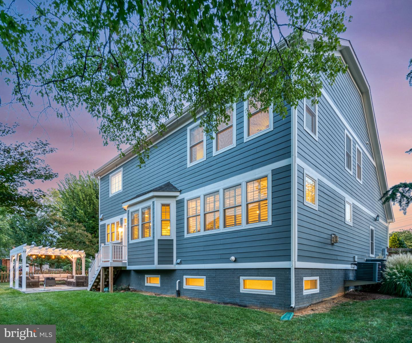 6632 LANGDON CT, MCLEAN, Virginia 22101, 6 Bedrooms Bedrooms, ,5 BathroomsBathrooms,Residential,For sale,6632 LANGDON CT,VAFX2265144 MLS # VAFX2265144