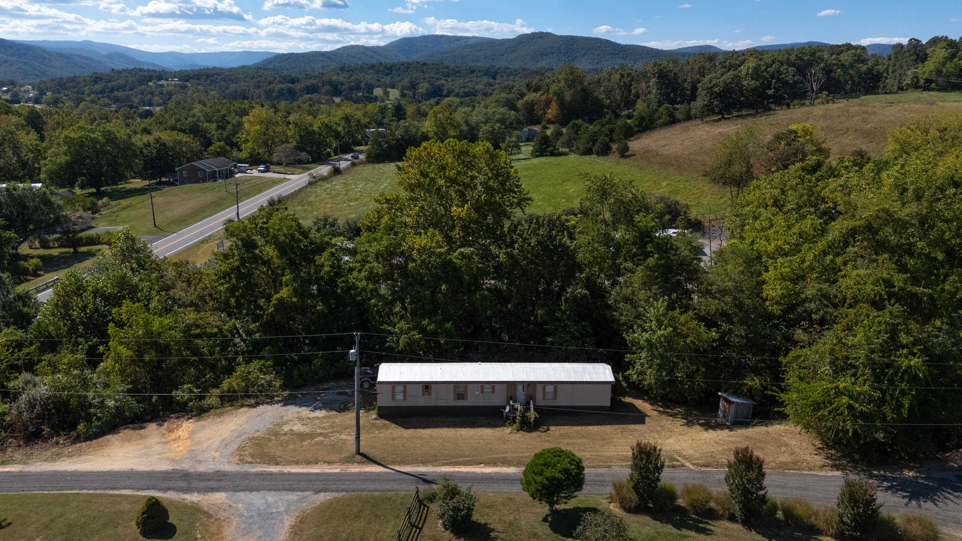 12180 BROCKS GAP RD, FULKS RUN, Virginia 22830, ,Commercial,12180 BROCKS GAP RD,669192 MLS # 669192