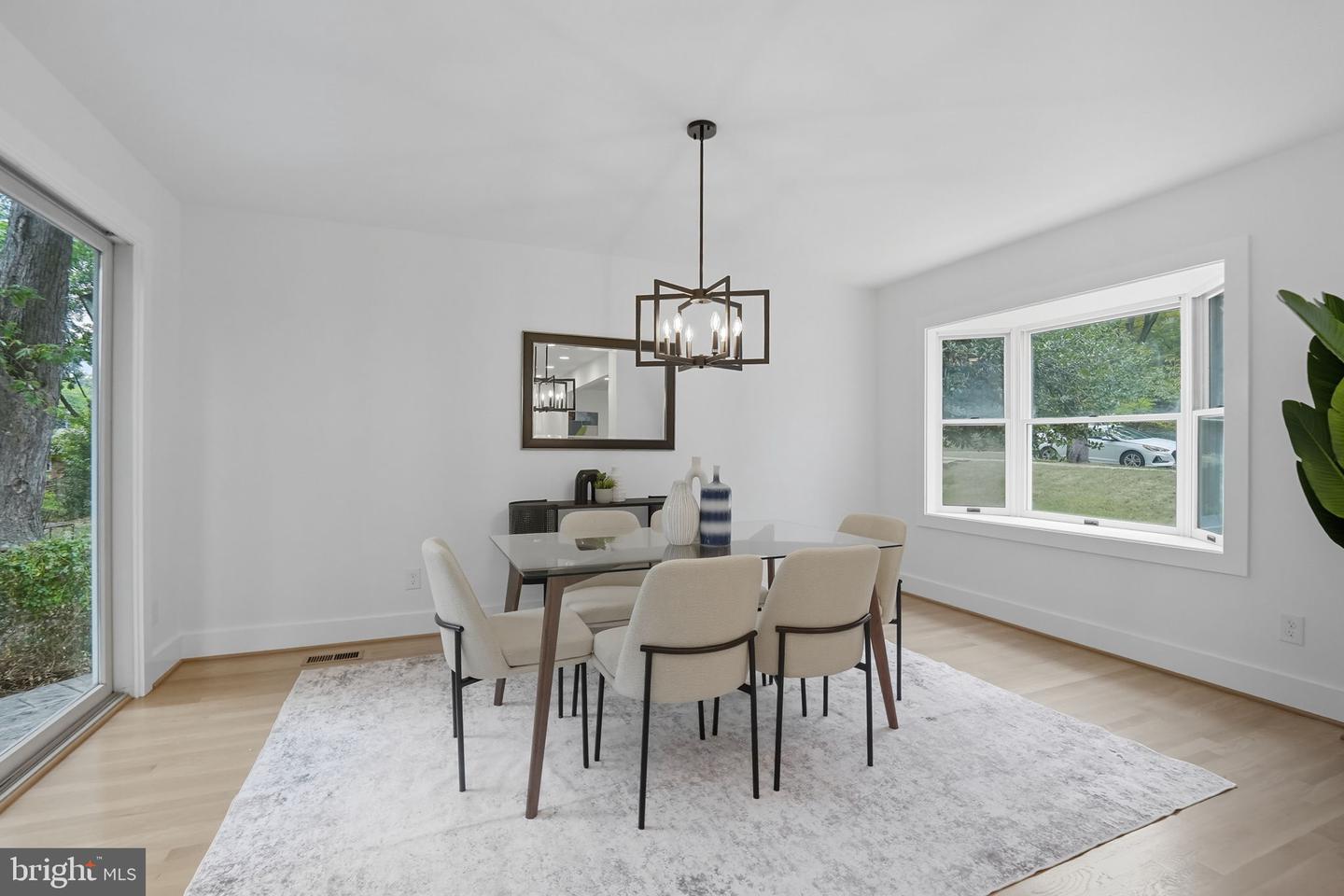 492 N LATHAM ST, ALEXANDRIA, Virginia 22304, 4 Bedrooms Bedrooms, ,3 BathroomsBathrooms,Residential,For sale,492 N LATHAM ST,VAAX2049374 MLS # VAAX2049374
