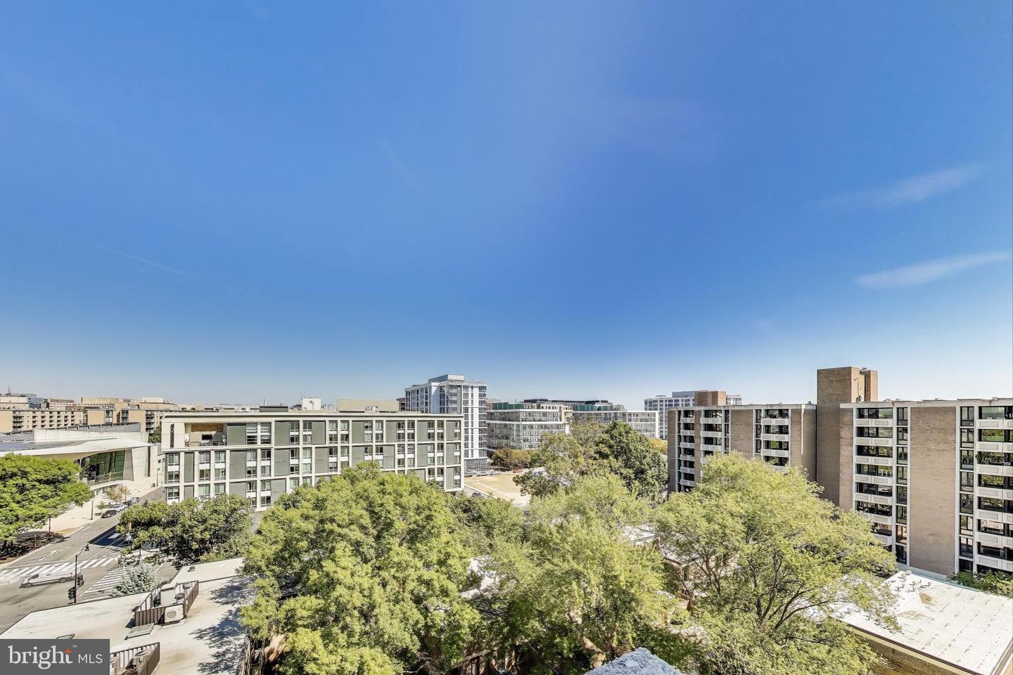 490 M ST SW #W802, WASHINGTON, District Of Columbia 20024, 1 Bedroom Bedrooms, ,1 BathroomBathrooms,Residential,For sale,490 M ST SW #W802,DCDC2221154 MLS # DCDC2221154
